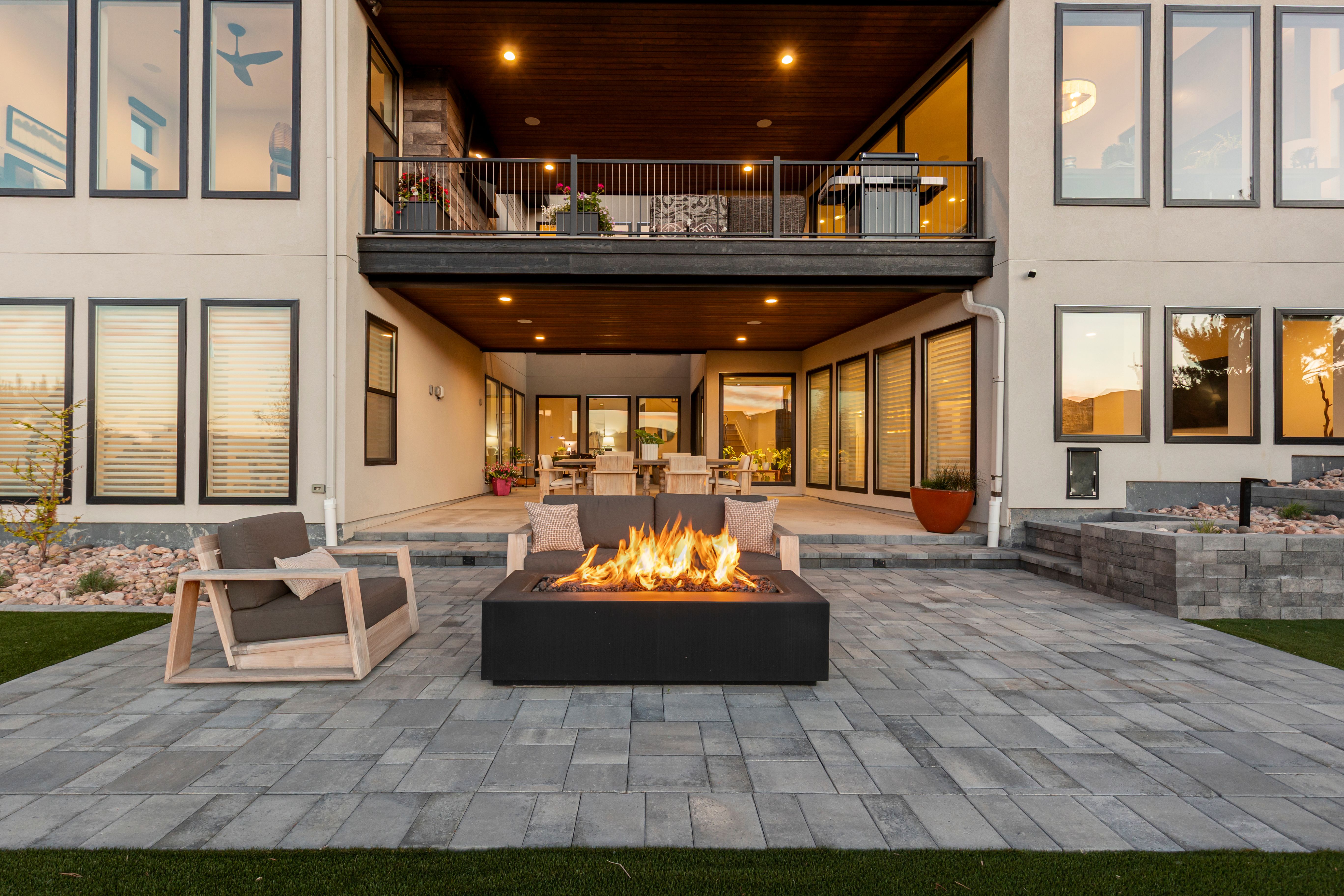  Exceptional Ranch-Style - 物件實景