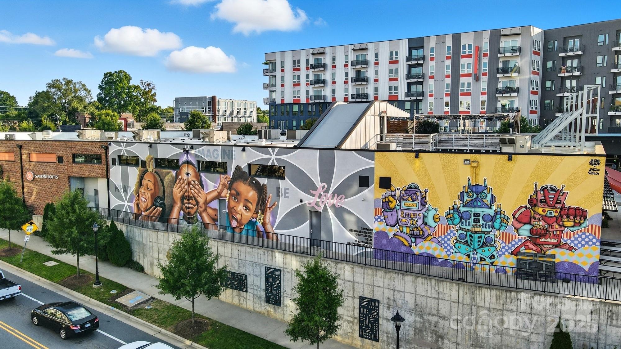 Charlotte, North Carolina, 28205, United States, 2 Bedrooms Bedrooms, ,3 BathroomsBathrooms,Residential,For Sale,1956240