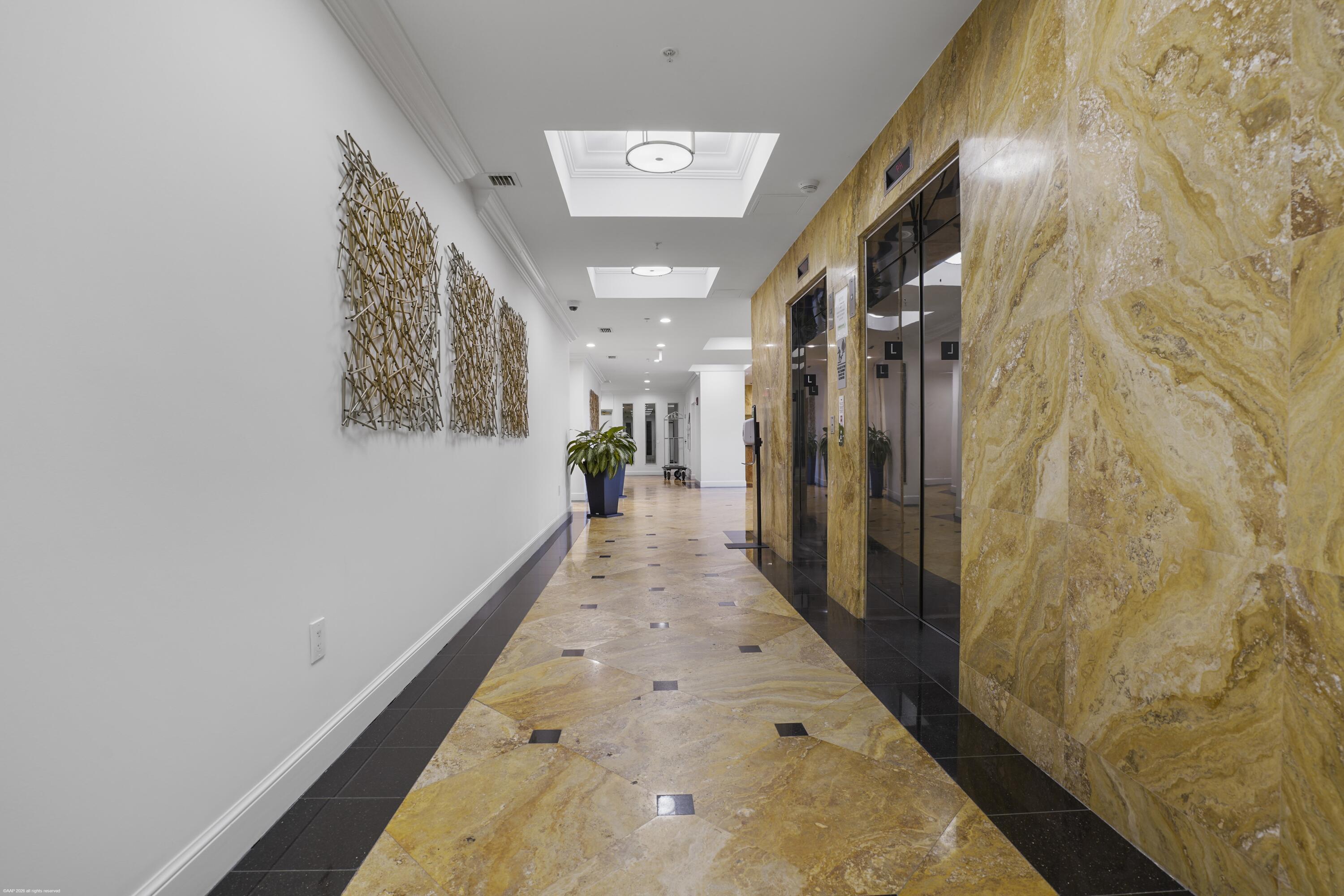  5150 N Ocean Drive PH 2001 - 物件實景