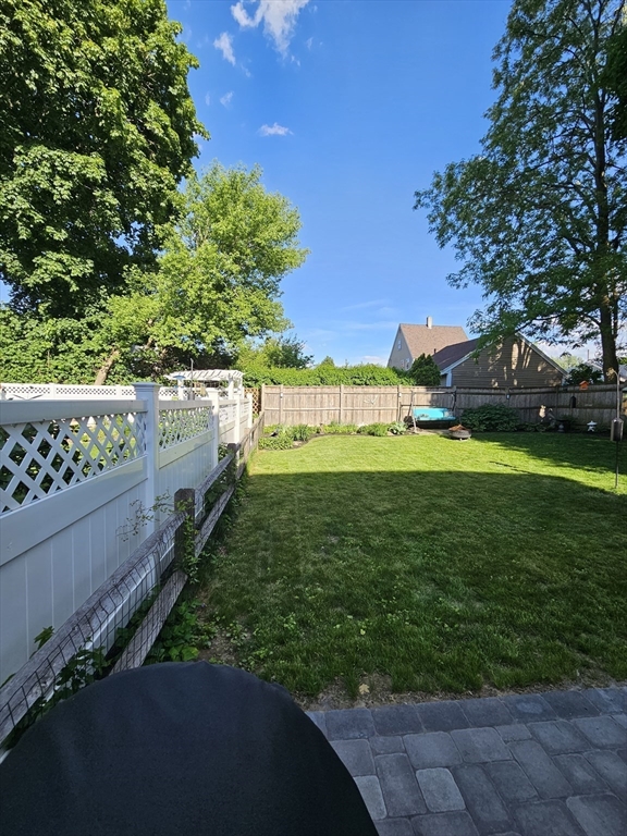 Haverhill, Massachusetts, 01830, United States, 3 Bedrooms Bedrooms, ,3 BathroomsBathrooms,Residential,For Sale,2048419