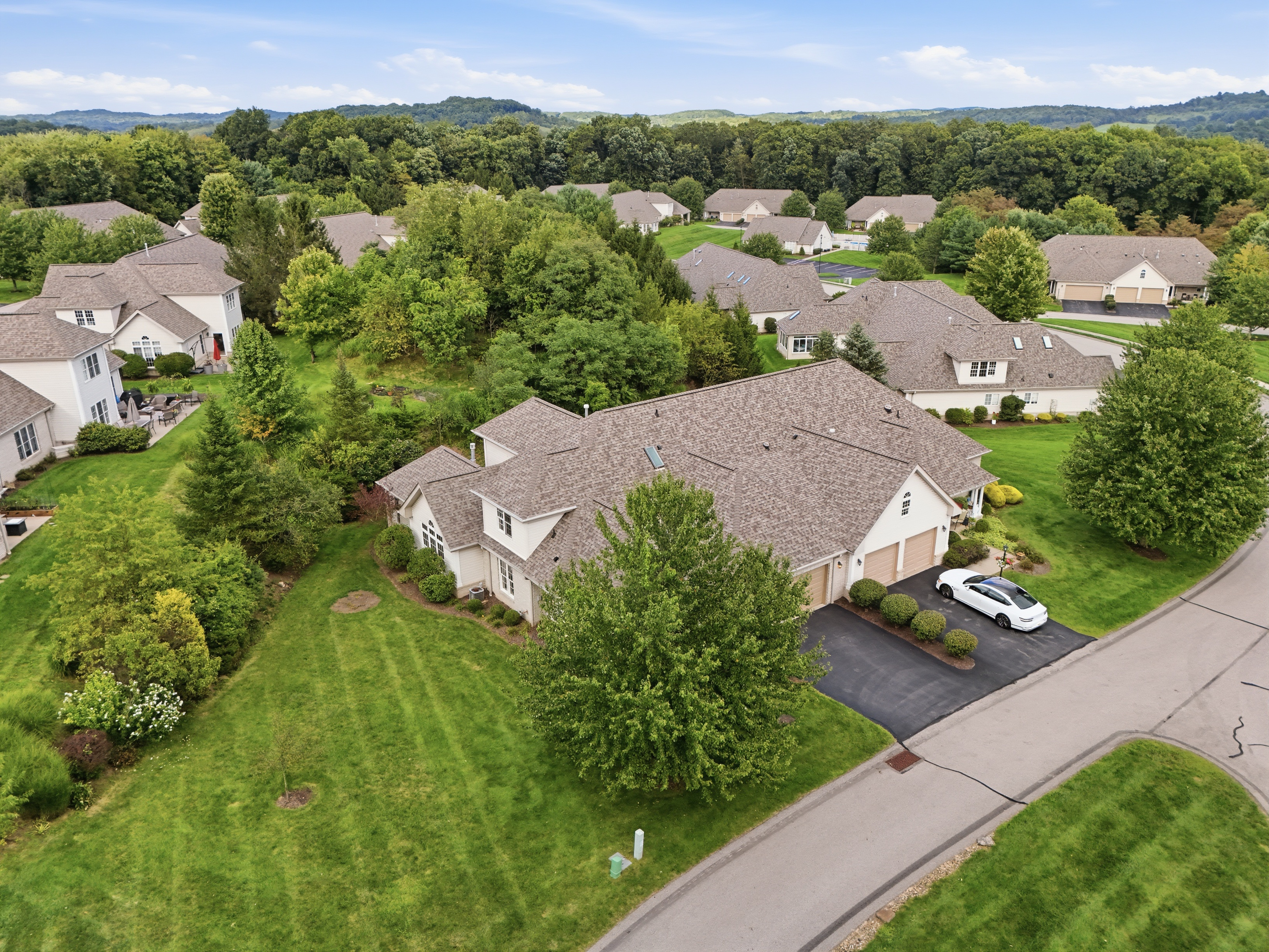  126 Woodlands Tr, Gibsonia, PA 15044 - 物件實景