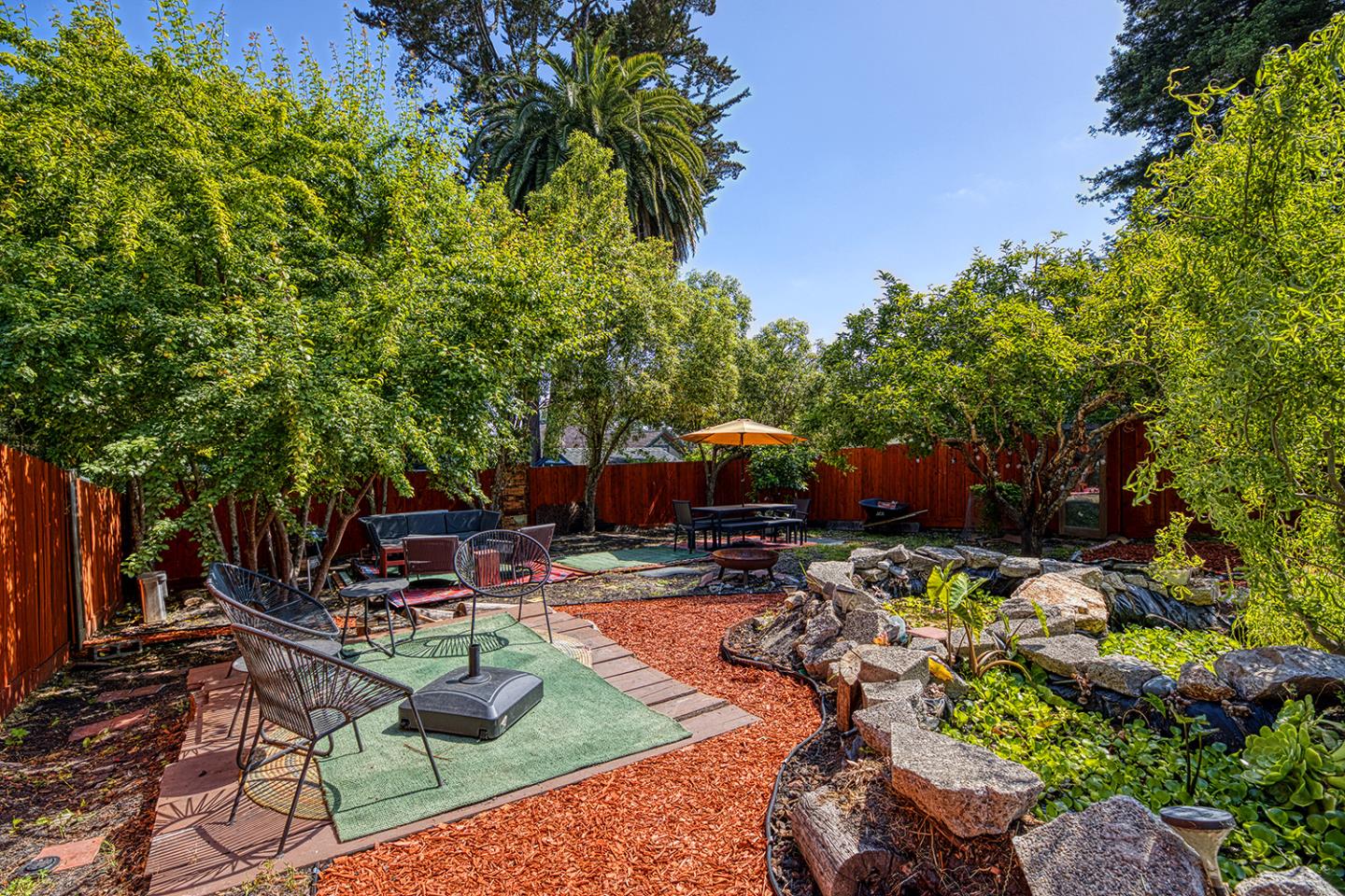 Santa Cruz, California, 95060, United States, 2 Bedrooms Bedrooms, ,2 BathroomsBathrooms,Residential,For Sale,1847420