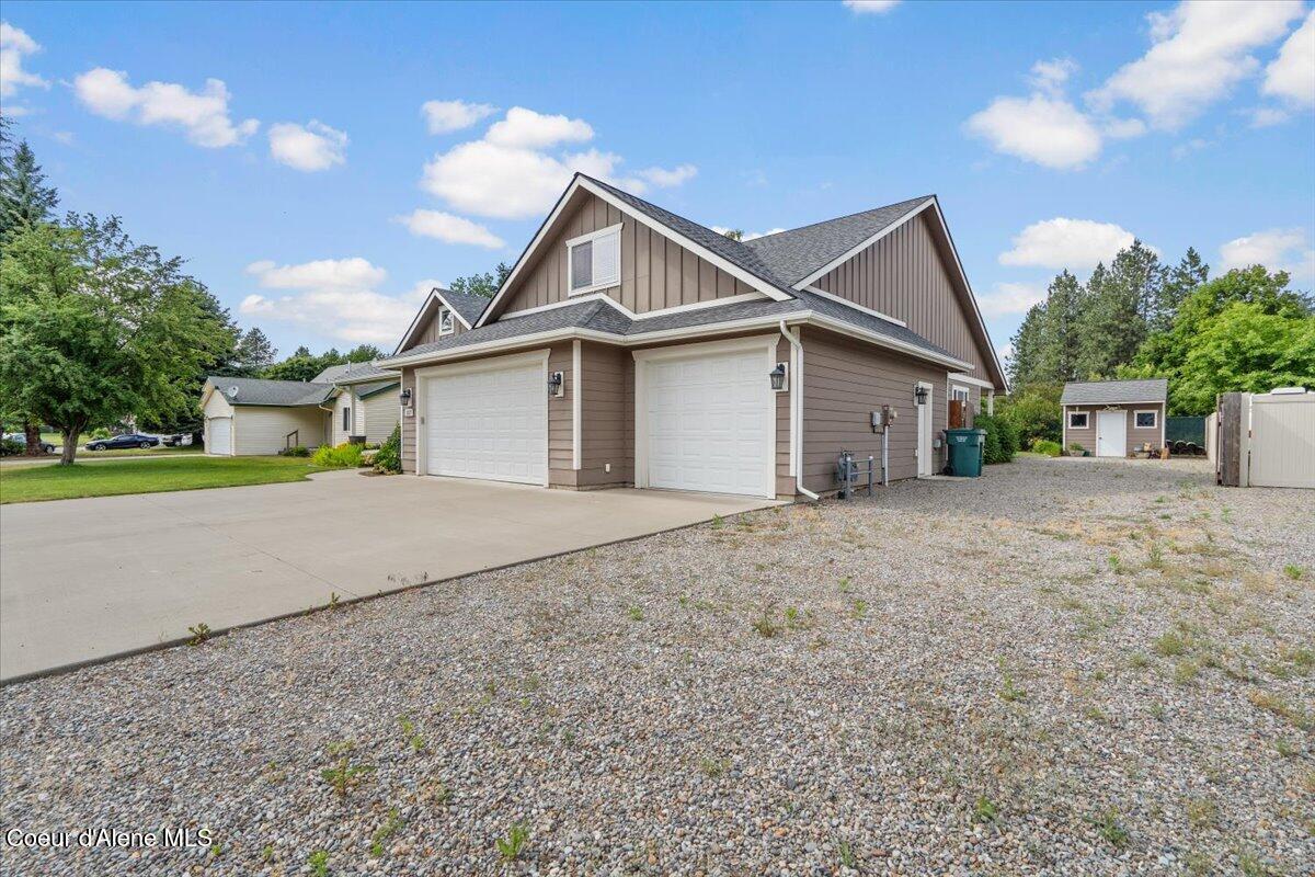 Hayden, Idaho, 83835, United States, 4 Bedrooms Bedrooms, ,3 BathroomsBathrooms,Residential,For Sale,1879599