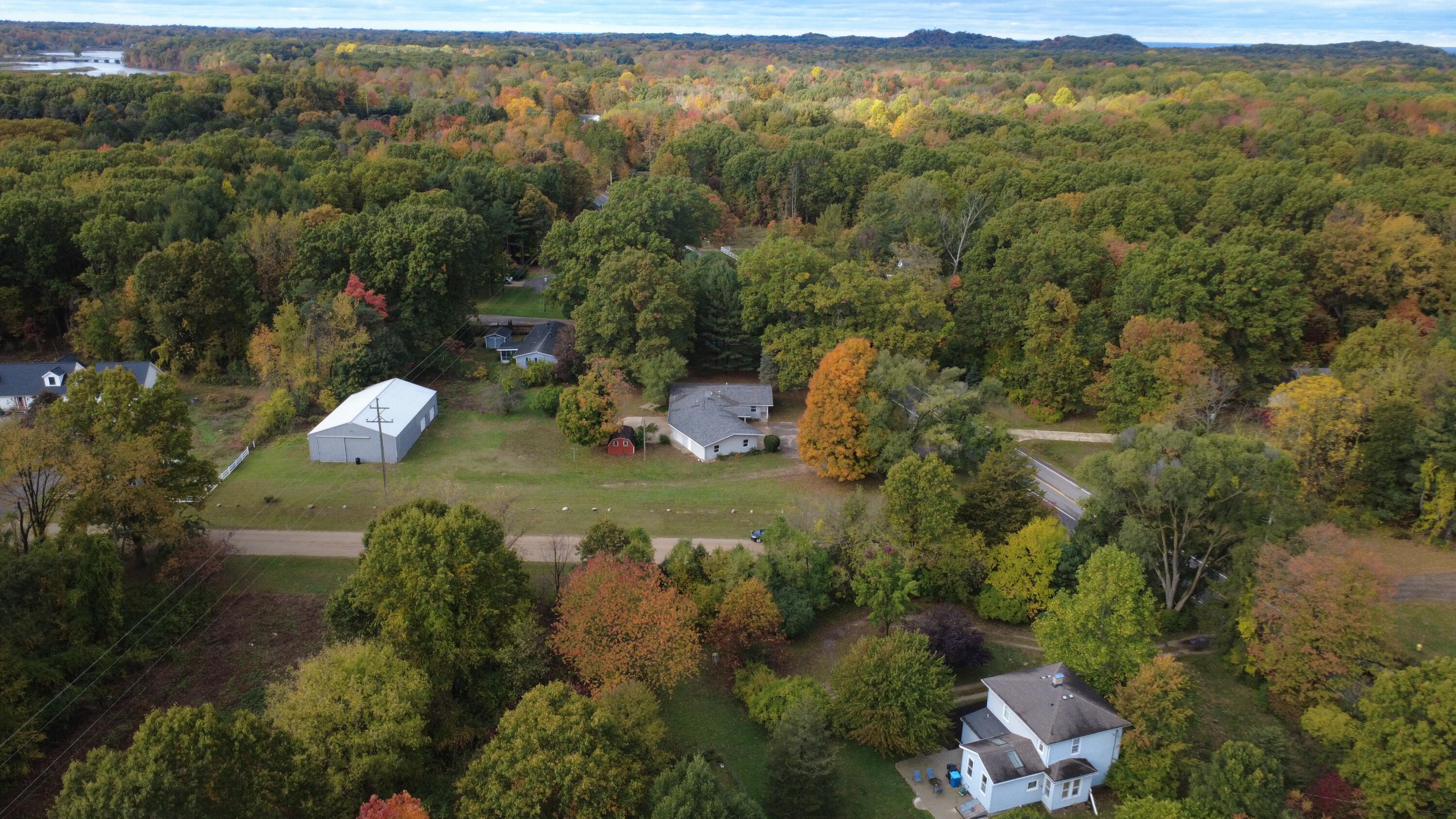 Saugatuck, Michigan, 49453, United States, 3 Bedrooms Bedrooms, ,2 BathroomsBathrooms,Residential,For Sale,1970300