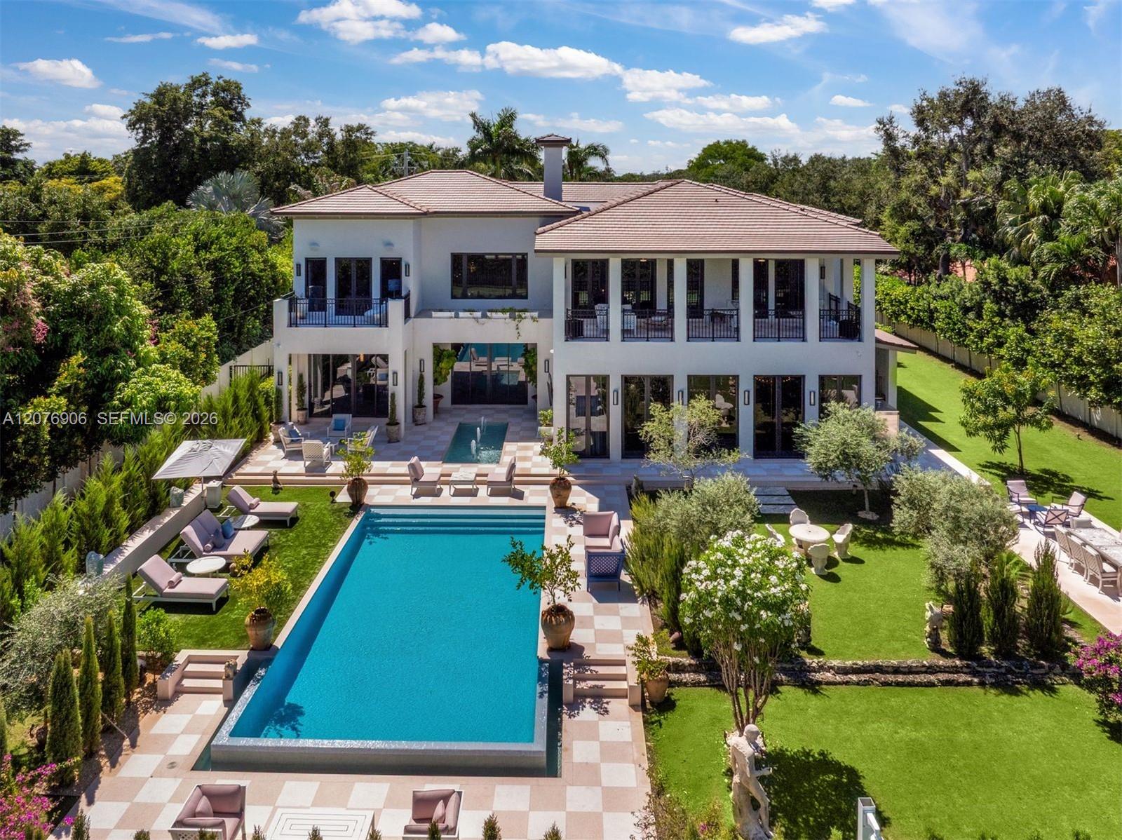 8345 Ponce De Leon Rd