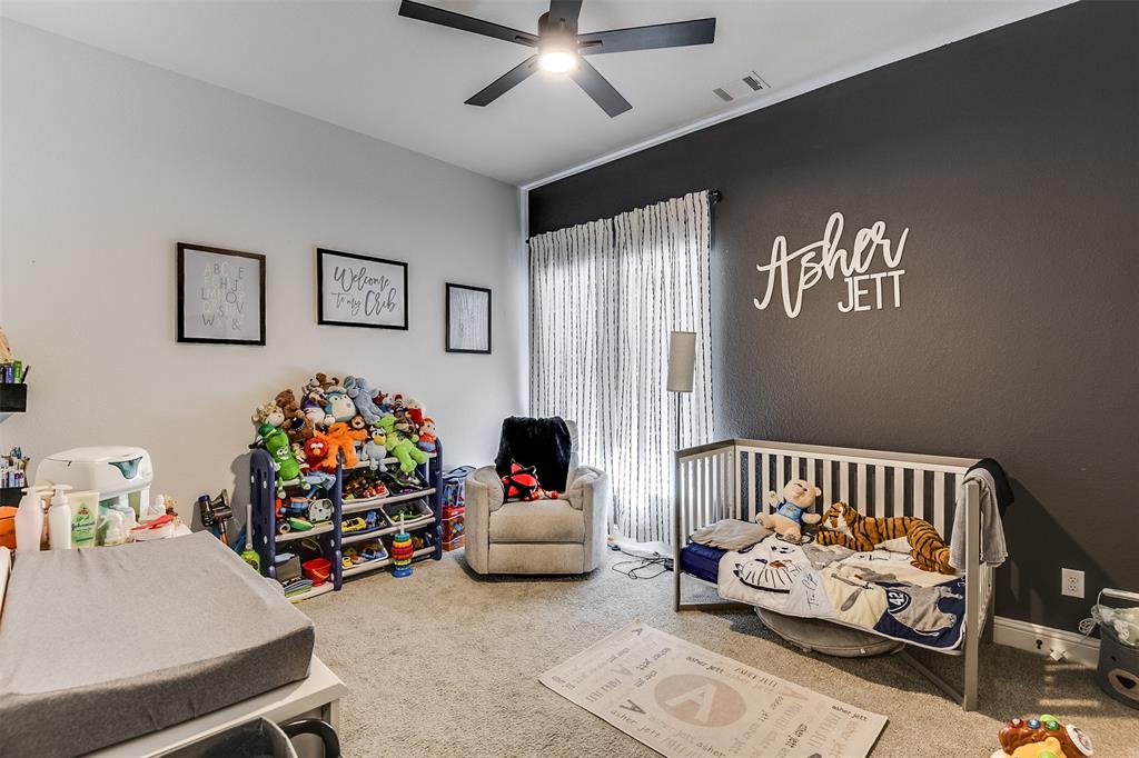 Mansfield, Texas, 76063, United States, 4 Bedrooms Bedrooms, ,4 BathroomsBathrooms,Residential,For Sale,1977903