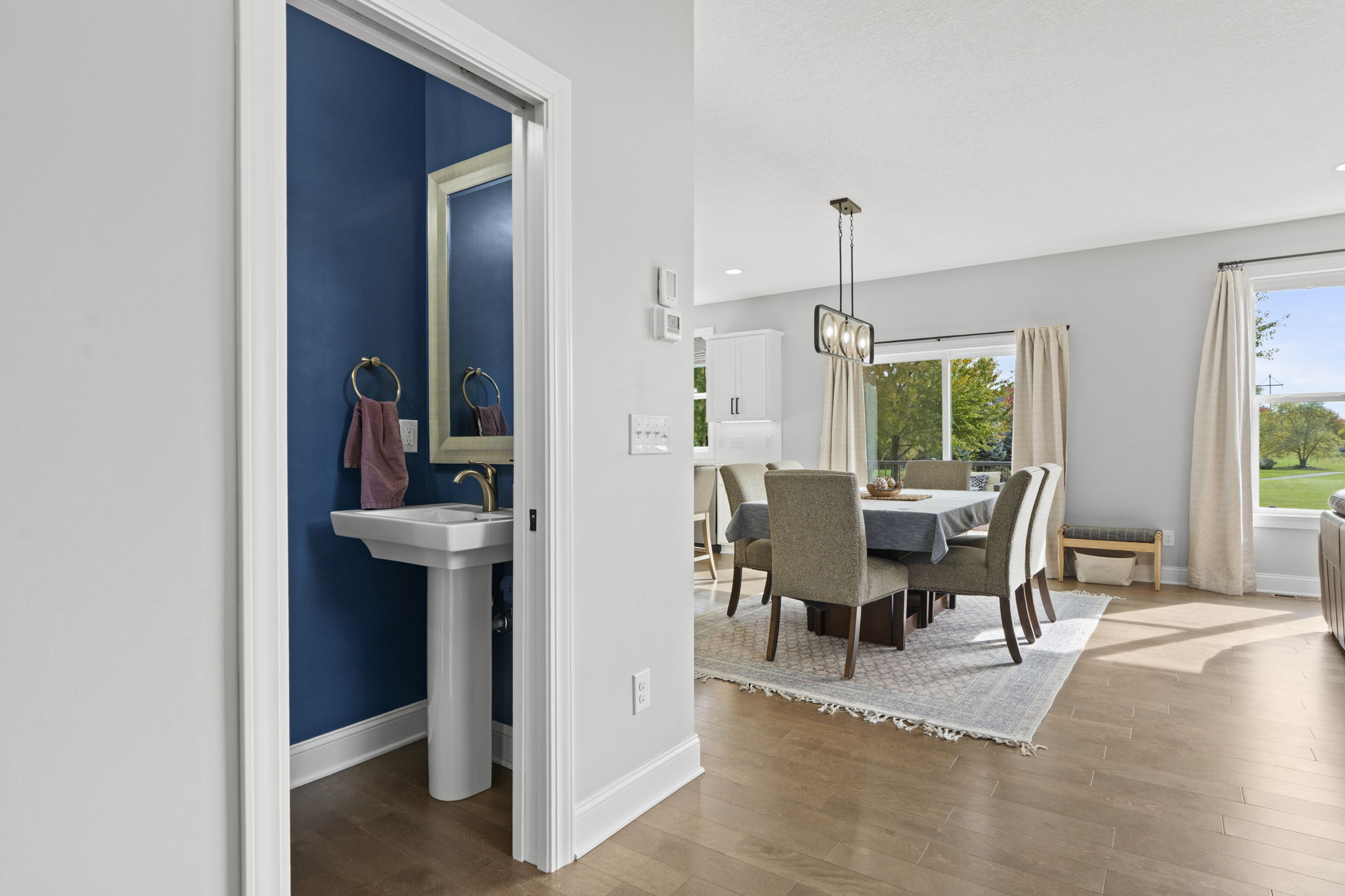  Contemporary Farmhouse Charm in Coveted Towne Lakes - 物件實景