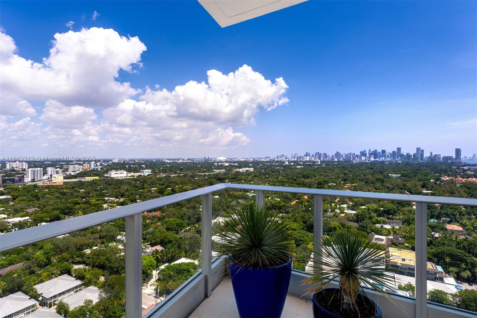 Miami, Florida, 33133, United States, 3 Bedrooms Bedrooms, ,4 BathroomsBathrooms,Residential,For Sale,1933299