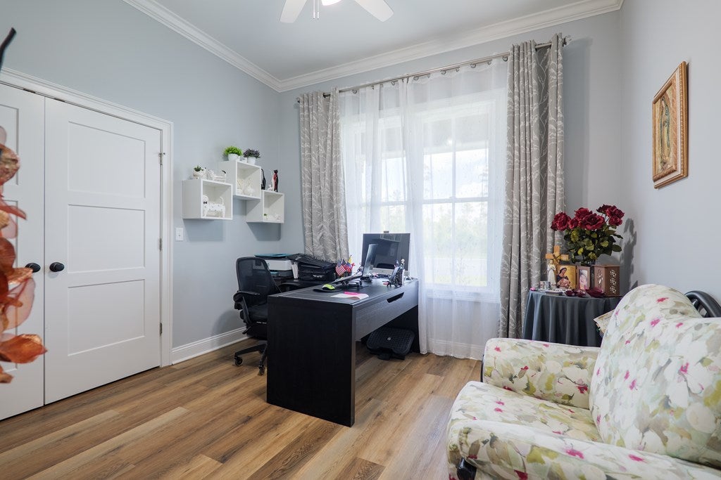 Valdosta, Georgia, 31601, United States, 4 Bedrooms Bedrooms, ,5 BathroomsBathrooms,Residential,For Sale,1991156