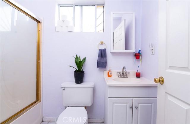 Compton, California, 90220, United States, 3 Bedrooms Bedrooms, ,2 BathroomsBathrooms,Residential,For Sale,1993898