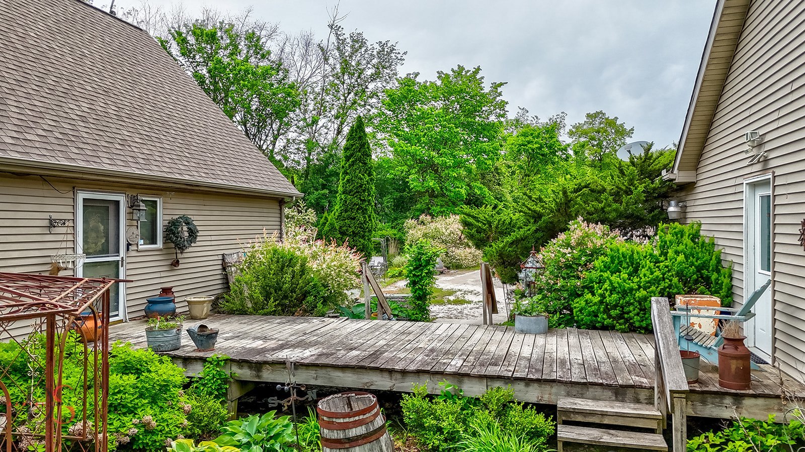 Marseilles, Illinois, 61341, United States, 6 Bedrooms Bedrooms, ,6 BathroomsBathrooms,Residential,For Sale,1925611
