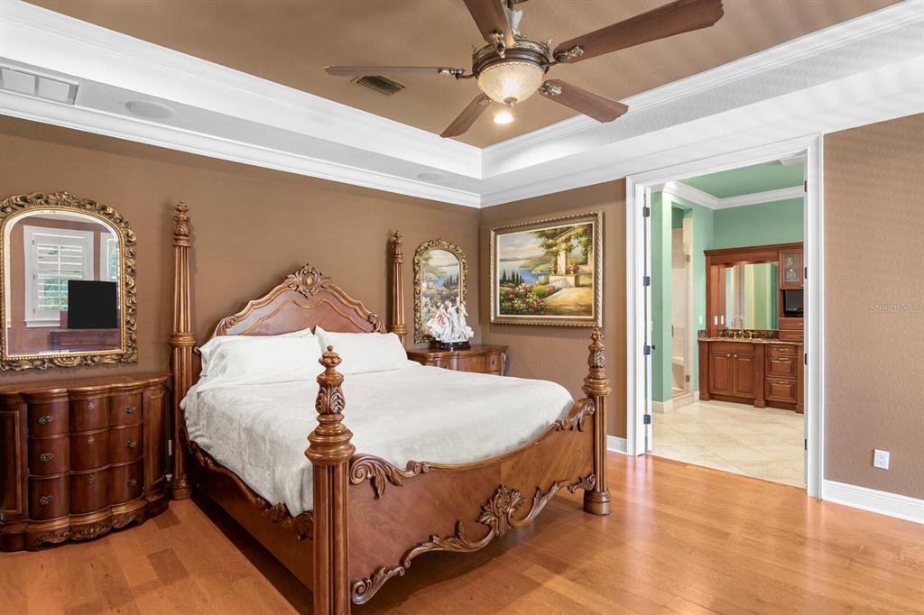 Tampa, Florida, 33616, United States, 4 Bedrooms Bedrooms, ,7 BathroomsBathrooms,Residential,For Sale,1993403