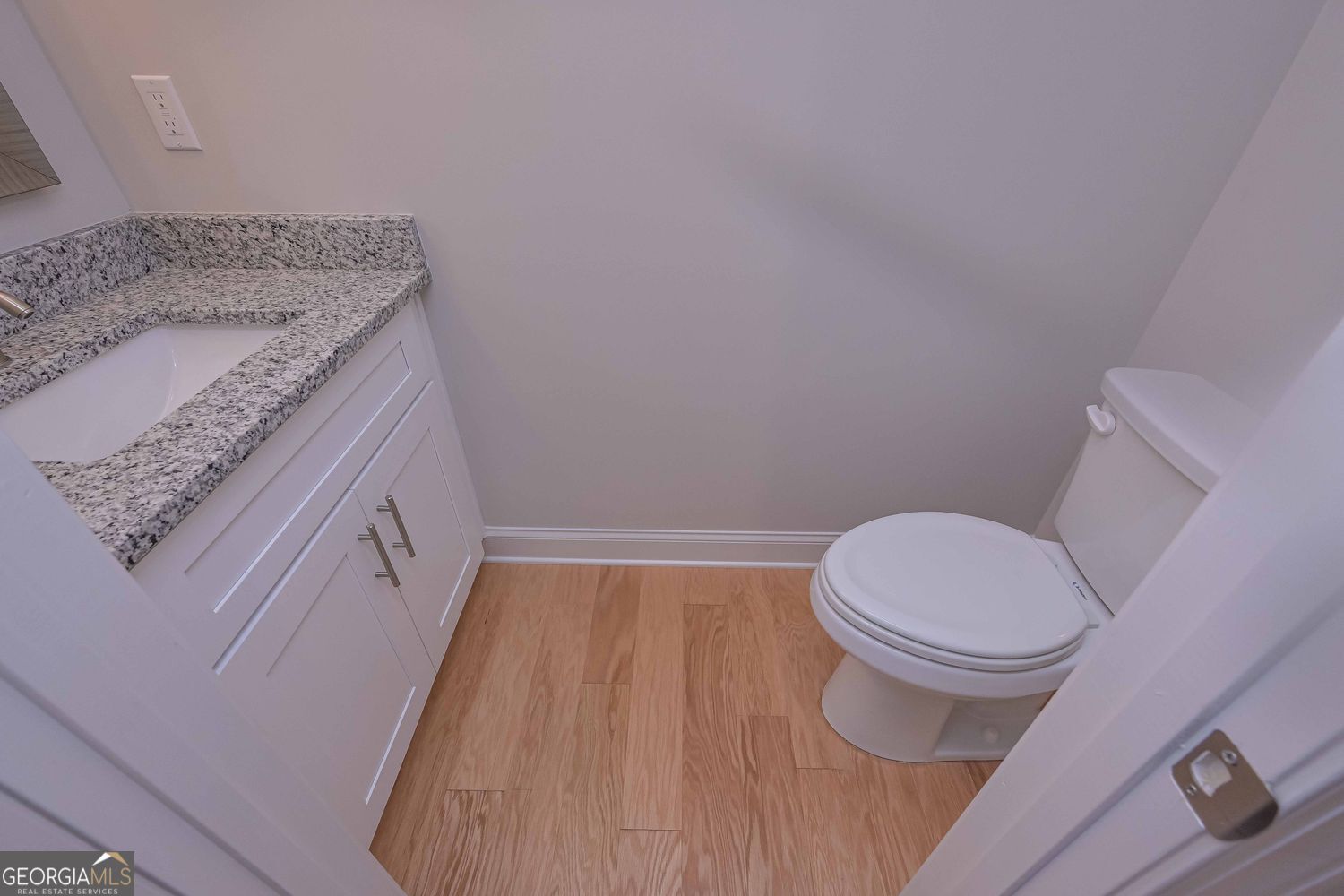 Douglasville, Georgia, 30135, United States, 5 Bedrooms Bedrooms, ,5 BathroomsBathrooms,Residential,For Sale,1929724