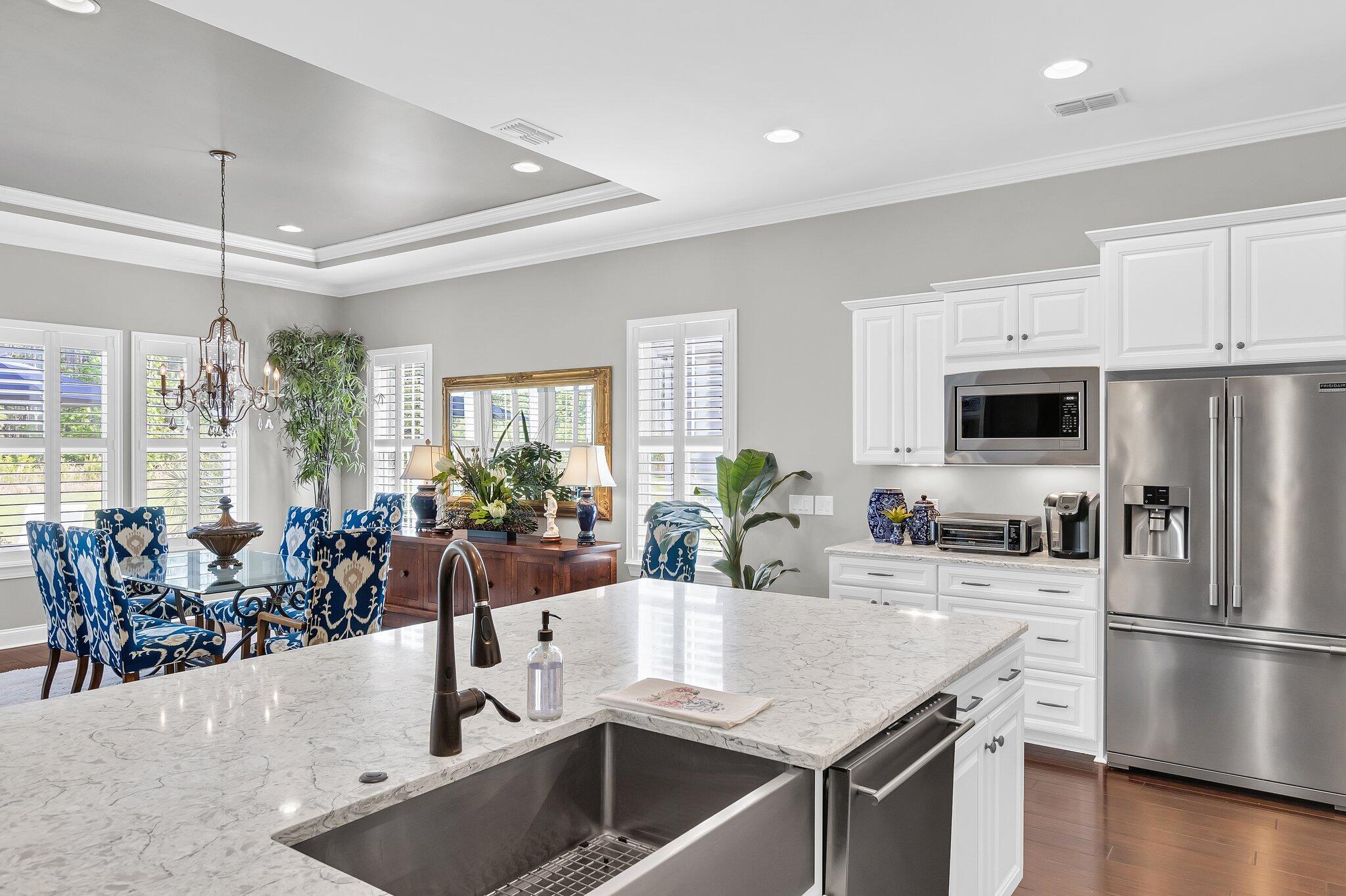 Summerville, South Carolina, 29486, United States, 3 Bedrooms Bedrooms, ,3 BathroomsBathrooms,Residential,For Sale,1784160