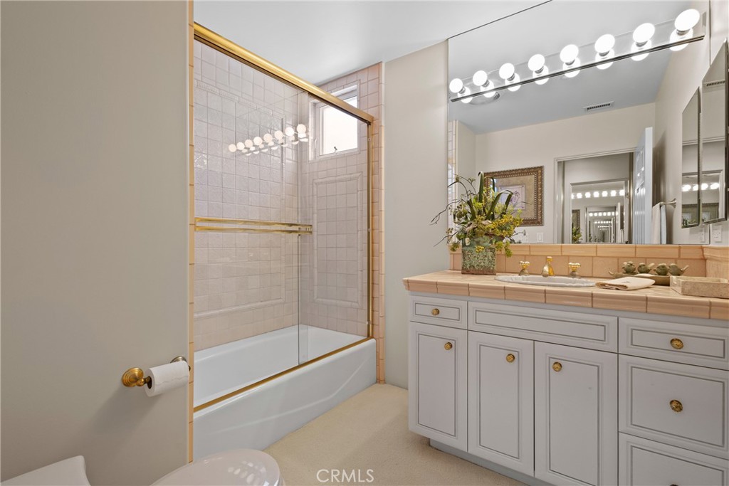 Claremont, California, 91711, United States, 4 Bedrooms Bedrooms, ,6 BathroomsBathrooms,Residential,For Sale,1893668