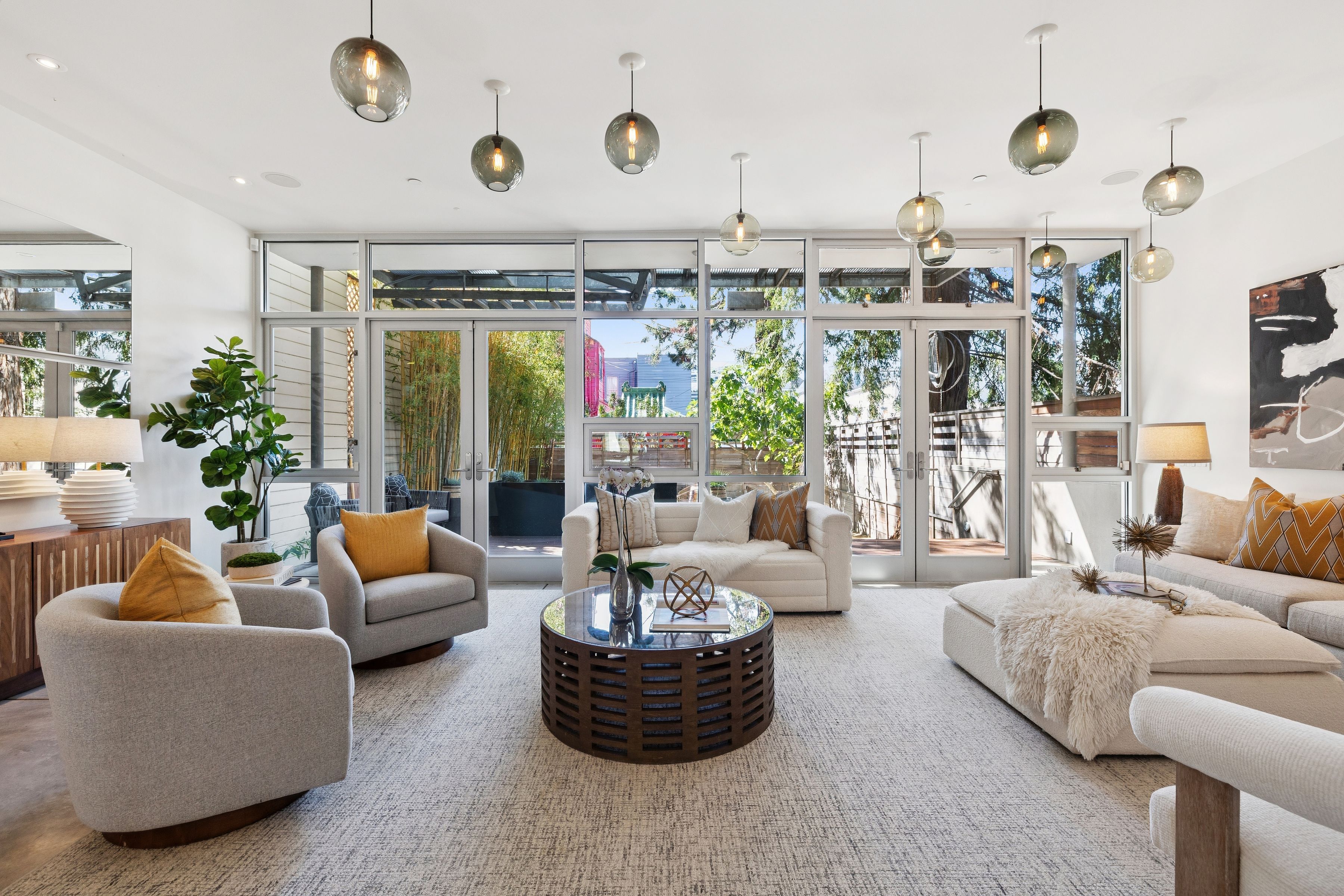 1076 South Van Ness Avenue - 物件實景
