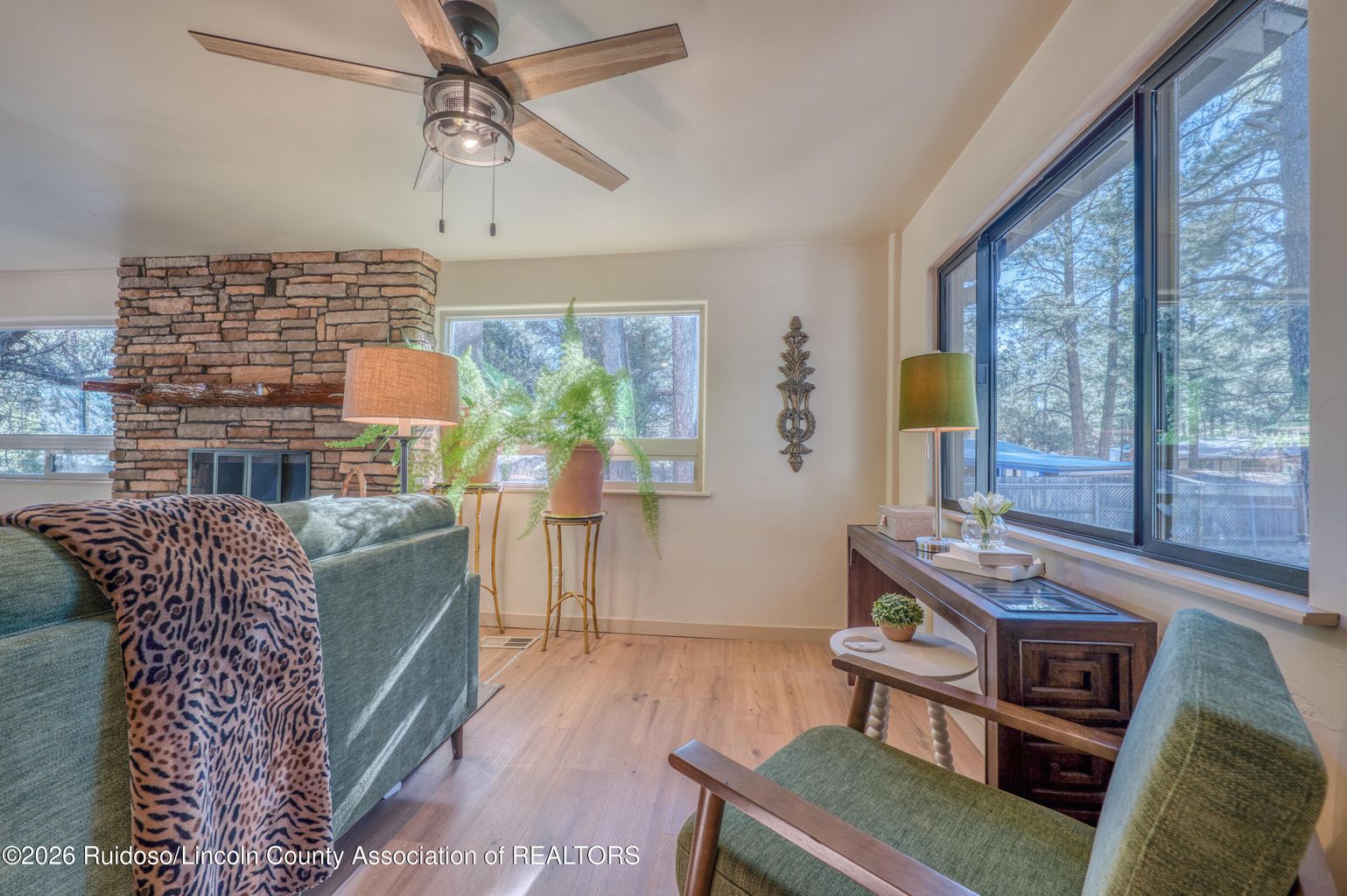 Ruidoso, New Mexico, 88345, United States, 4 Bedrooms Bedrooms, ,3 BathroomsBathrooms,Residential,For Sale,2008088