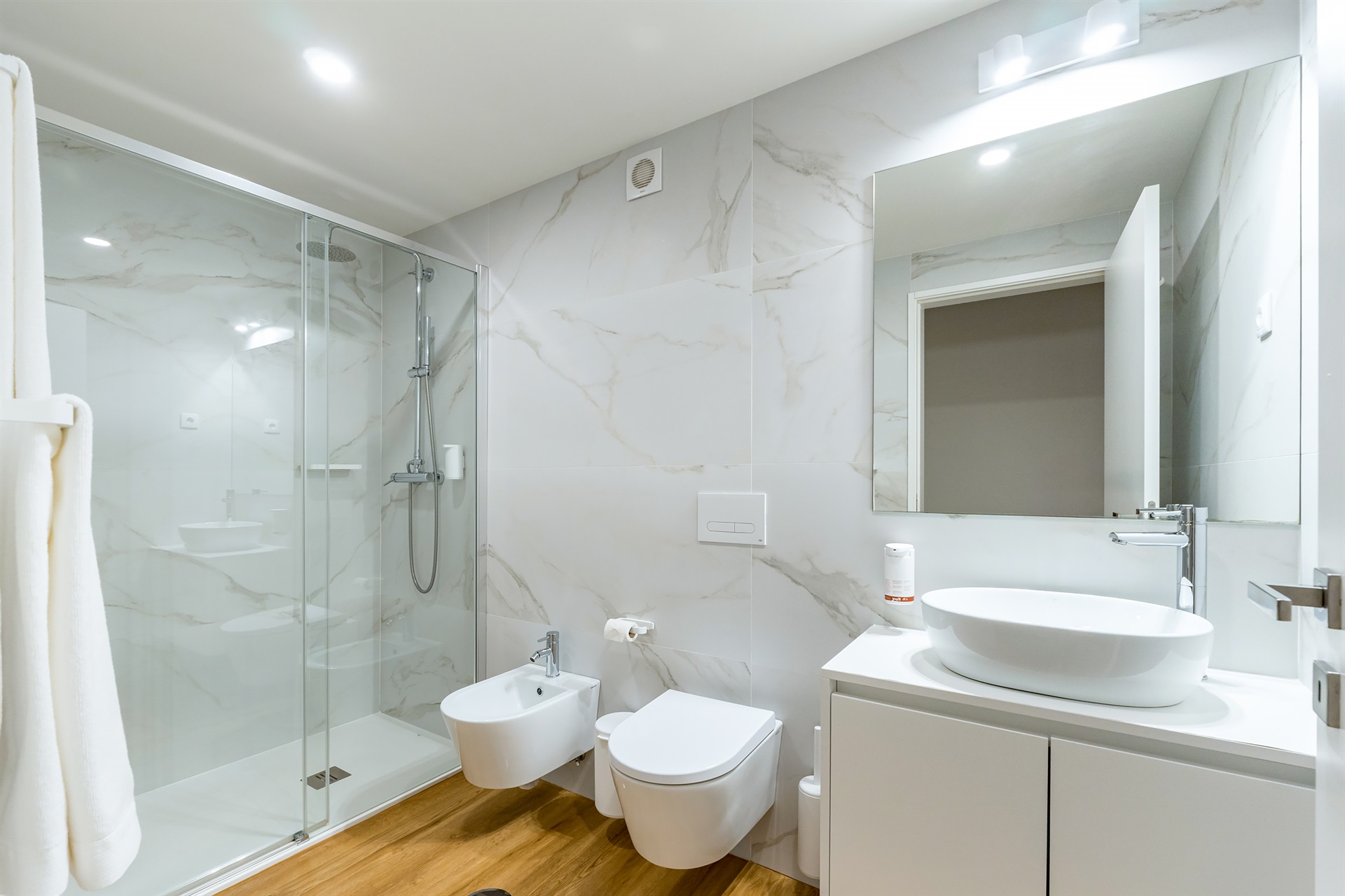  Duplex, 2 bedrooms, for Sale - 物件實景