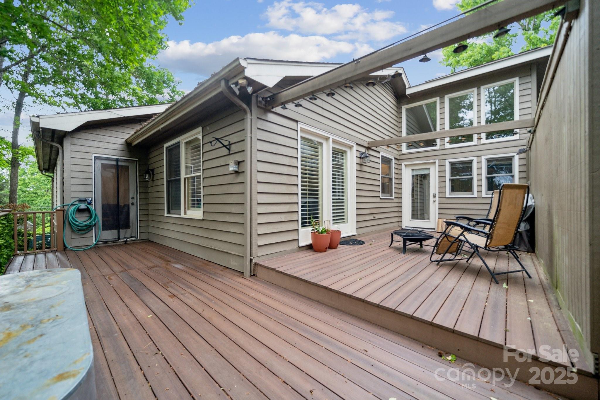 Clover, South Carolina, 29710, United States, 3 Bedrooms Bedrooms, ,2 BathroomsBathrooms,Residential,For Sale,1795322