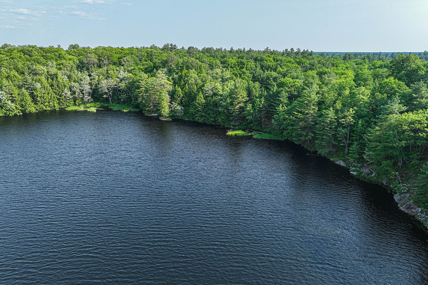  Kahshe Lake Legacy Lands - 物件實景