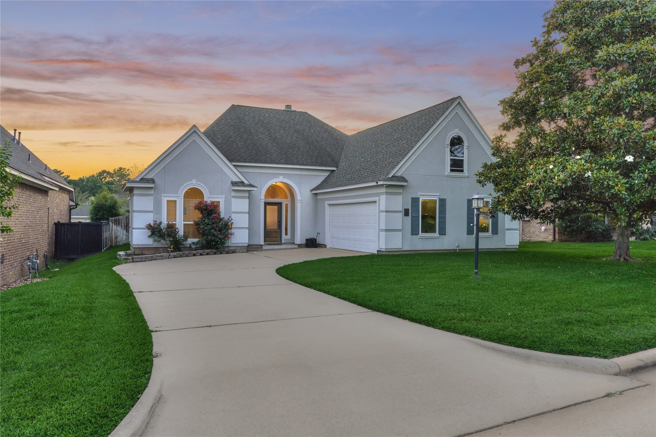 Newberry Ct, Montgomery, TX 77356