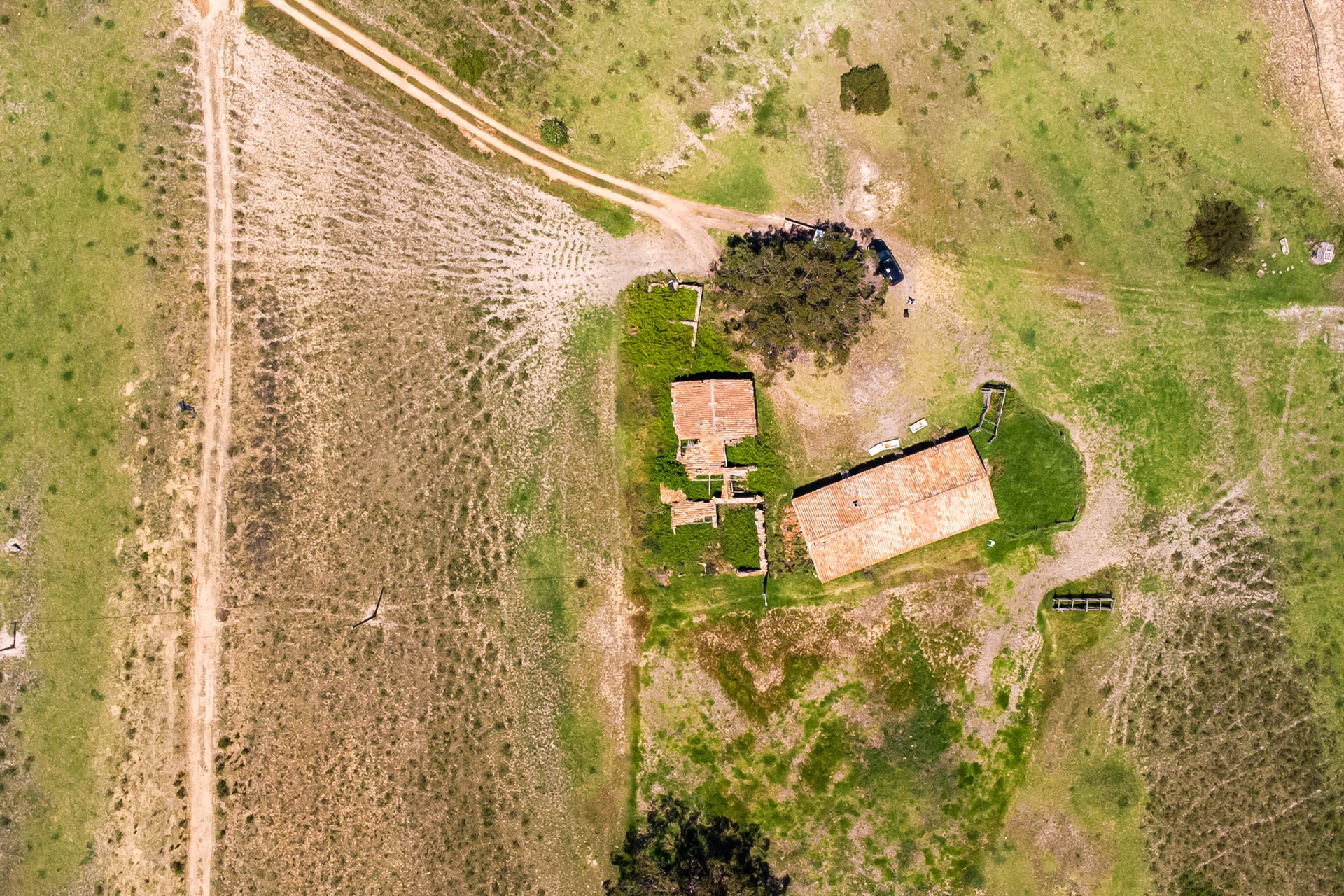  Terreno com ruina for Sale - 物件實景