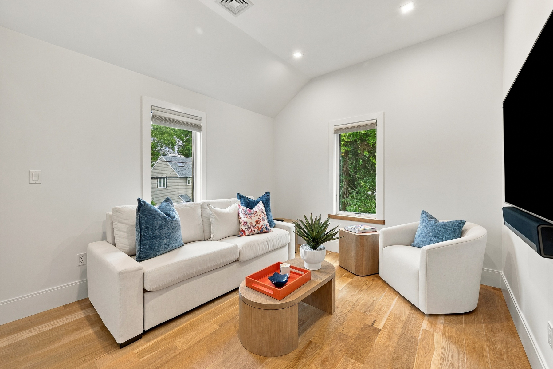  8 Dennison Avenue, Swampscott, MA, 01907 - 物件實景