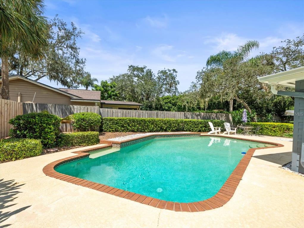 Tampa, Florida, 33618, United States, 4 Bedrooms Bedrooms, ,2 BathroomsBathrooms,Residential,For Sale,1917104