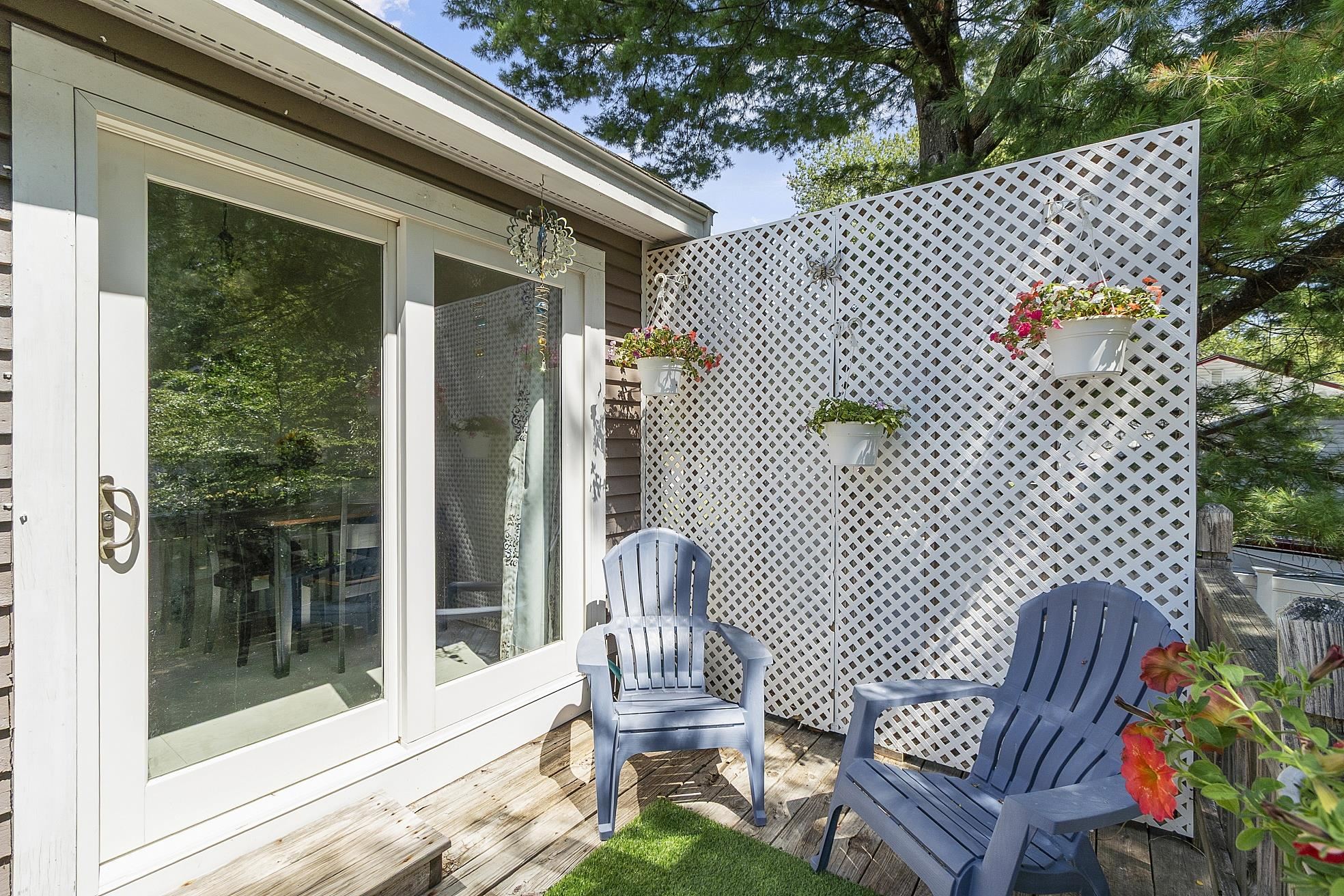 Nashua, New Hampshire, 03062, United States, 3 Bedrooms Bedrooms, ,1 BathroomBathrooms,Residential,For Sale,1942158