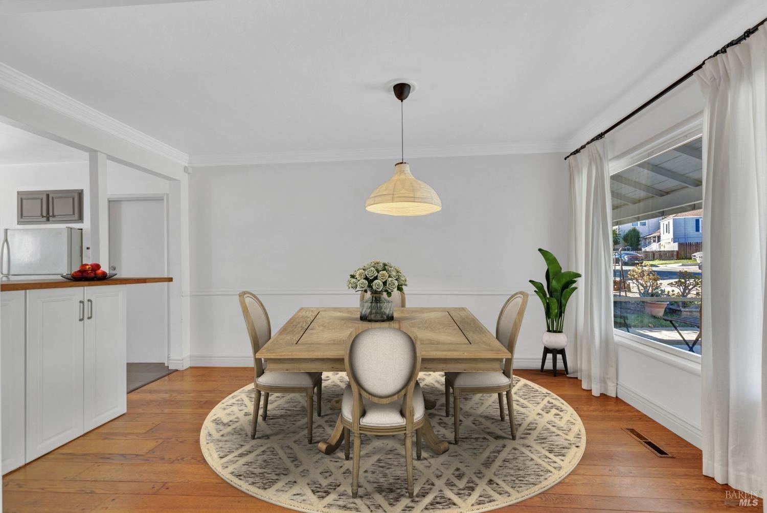 Vallejo, California, 94590, United States, 4 Bedrooms Bedrooms, ,3 BathroomsBathrooms,Residential,For Sale,1984775