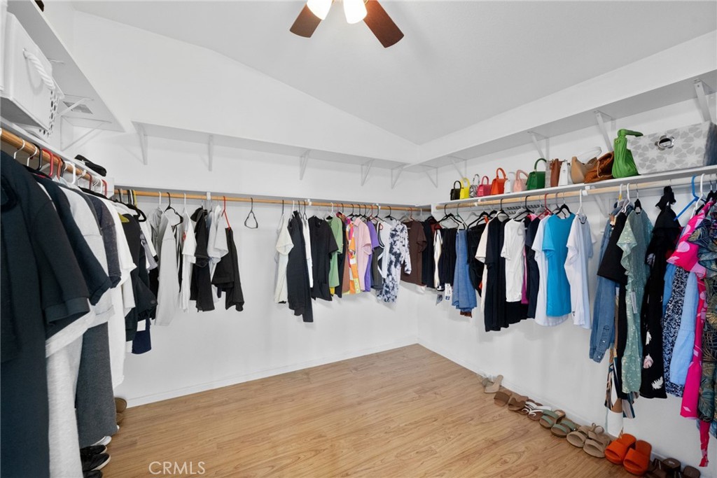 Lake Elsinore, California, 92532, United States, 5 Bedrooms Bedrooms, ,4 BathroomsBathrooms,Residential,For Sale,2012272