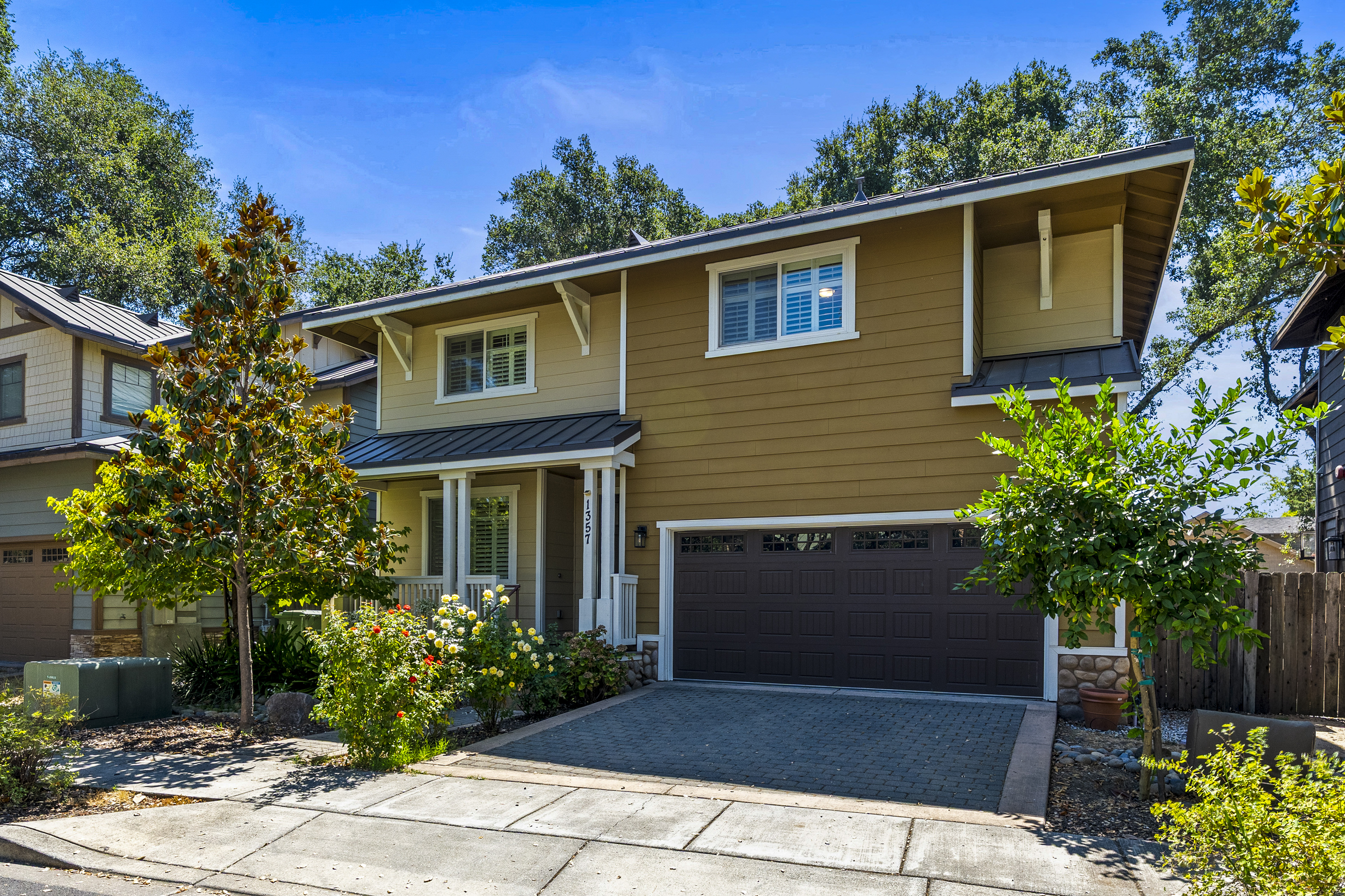 1357 Magnolia Ave, St Helena, CA 94574