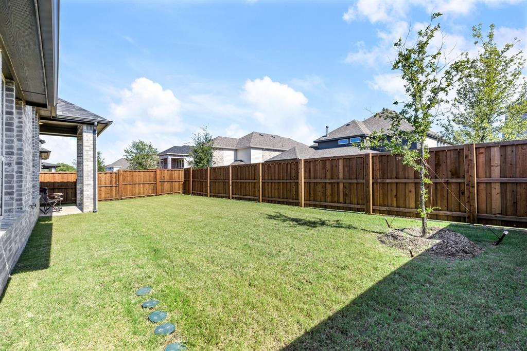 Prosper, Texas, 75078, United States, 4 Bedrooms Bedrooms, ,3 BathroomsBathrooms,Residential,For Sale,1875864