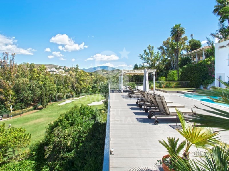 Marbella, Andalusia, ES, 5 Bedrooms Bedrooms, ,4 BathroomsBathrooms,Residential,For Sale,1848501