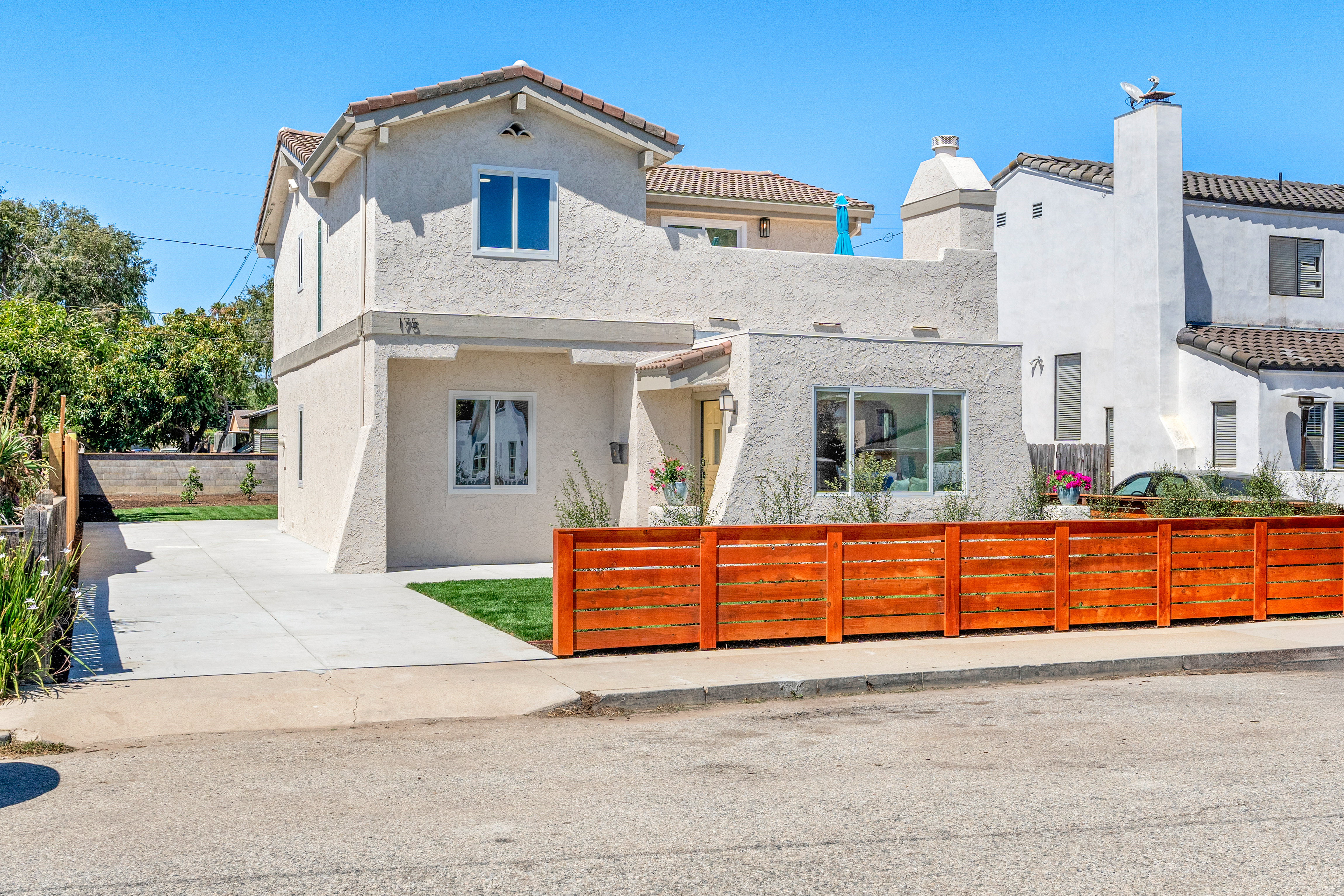  175 East Lewis Street, Ventura, CA 93001 - 物件實景