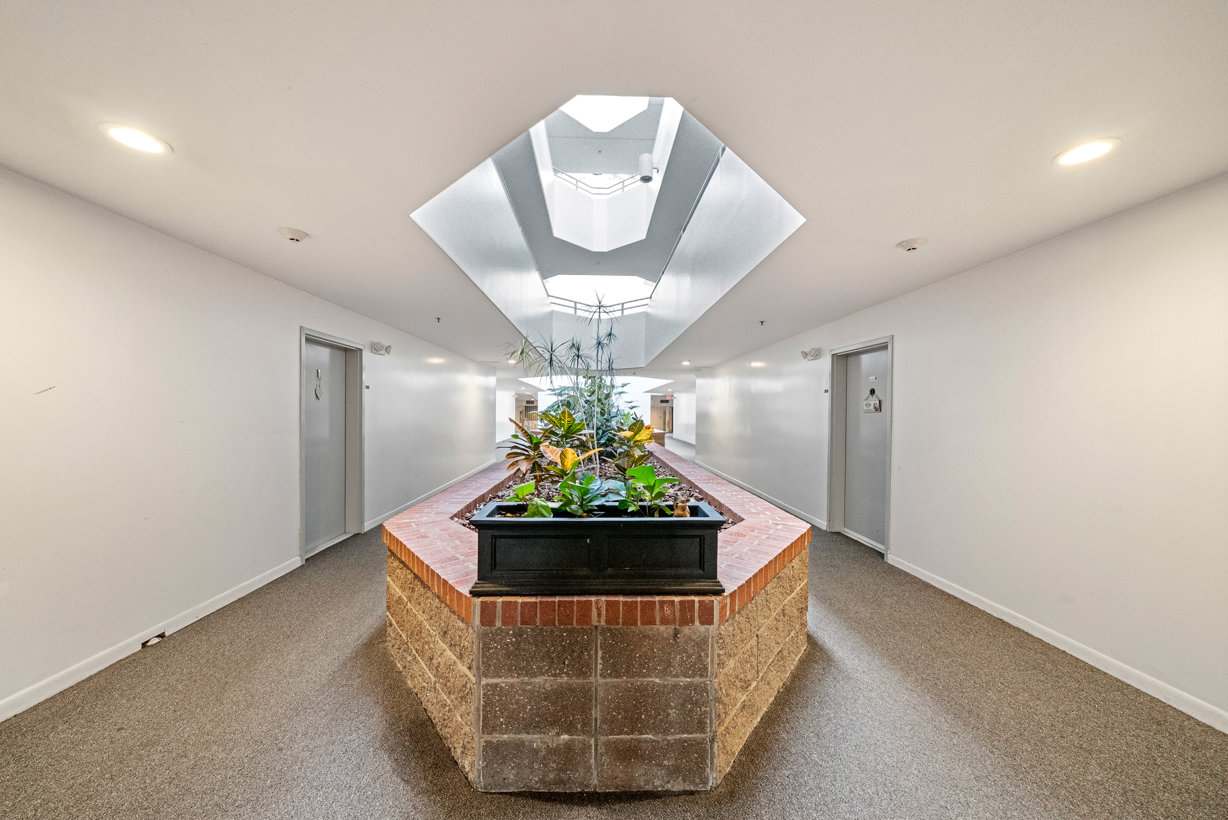  1 Carey Circle, Revere, MA, 02151 - 物件實景