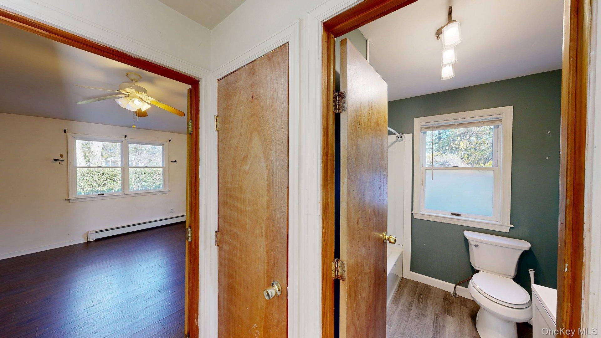 Center Moriches, New York, 11934, United States, 3 Bedrooms Bedrooms, ,1 BathroomBathrooms,Residential,For Sale,1990243