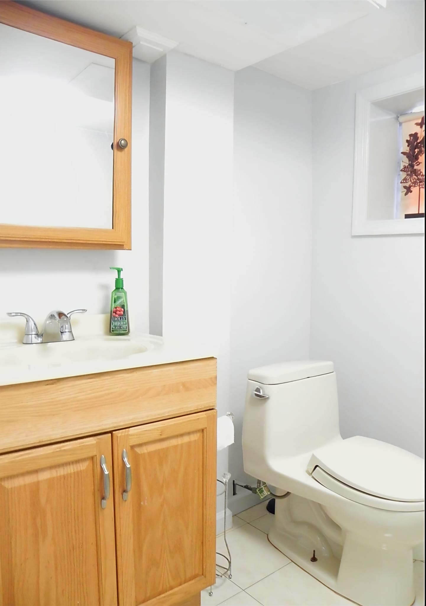 Little Ferry, New Jersey, 07643, United States, 4 Bedrooms Bedrooms, ,2 BathroomsBathrooms,Residential,For Sale,1975416