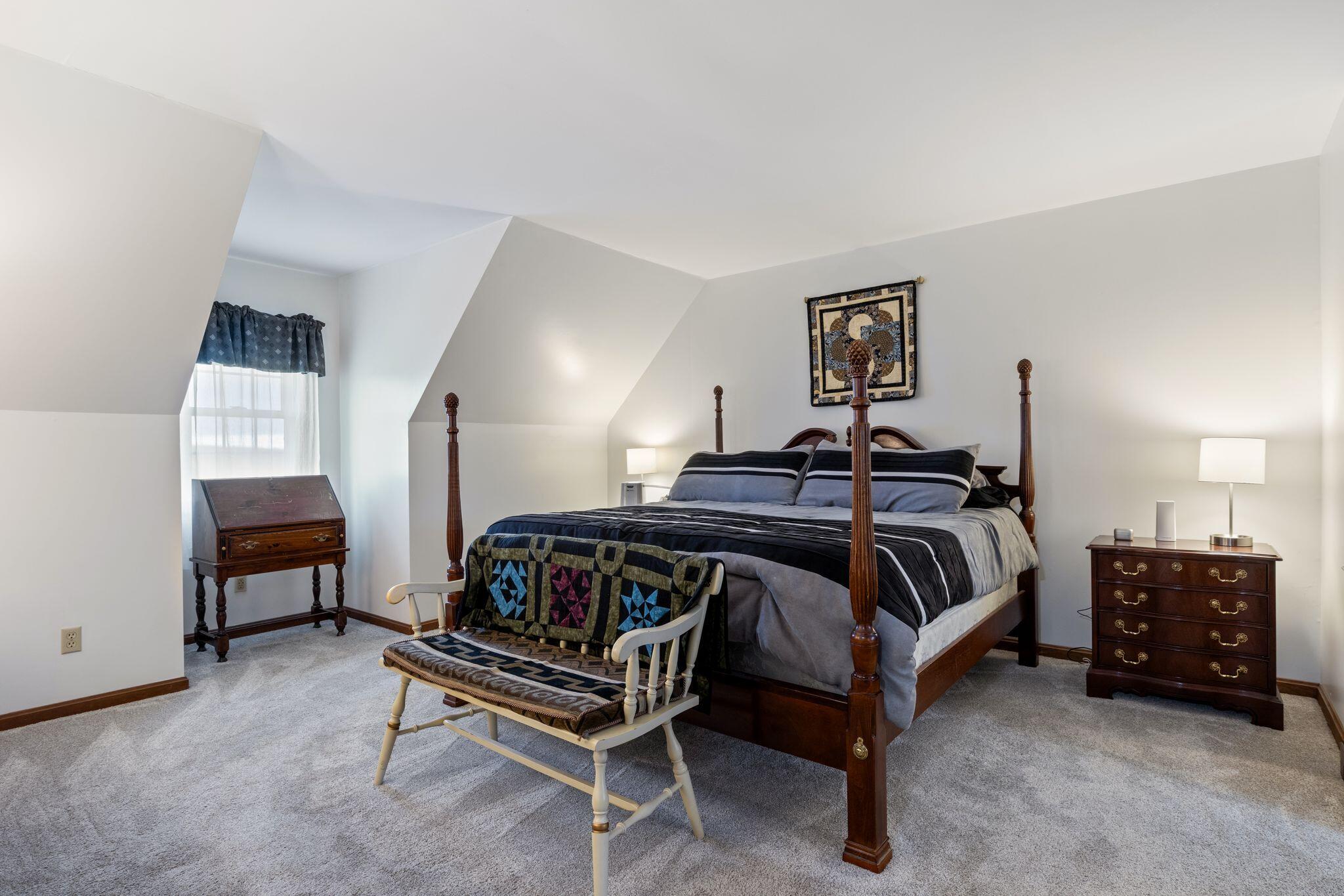 Sanford, Maine, 04083, United States, 3 Bedrooms Bedrooms, ,2 BathroomsBathrooms,Residential,For Sale,1987939