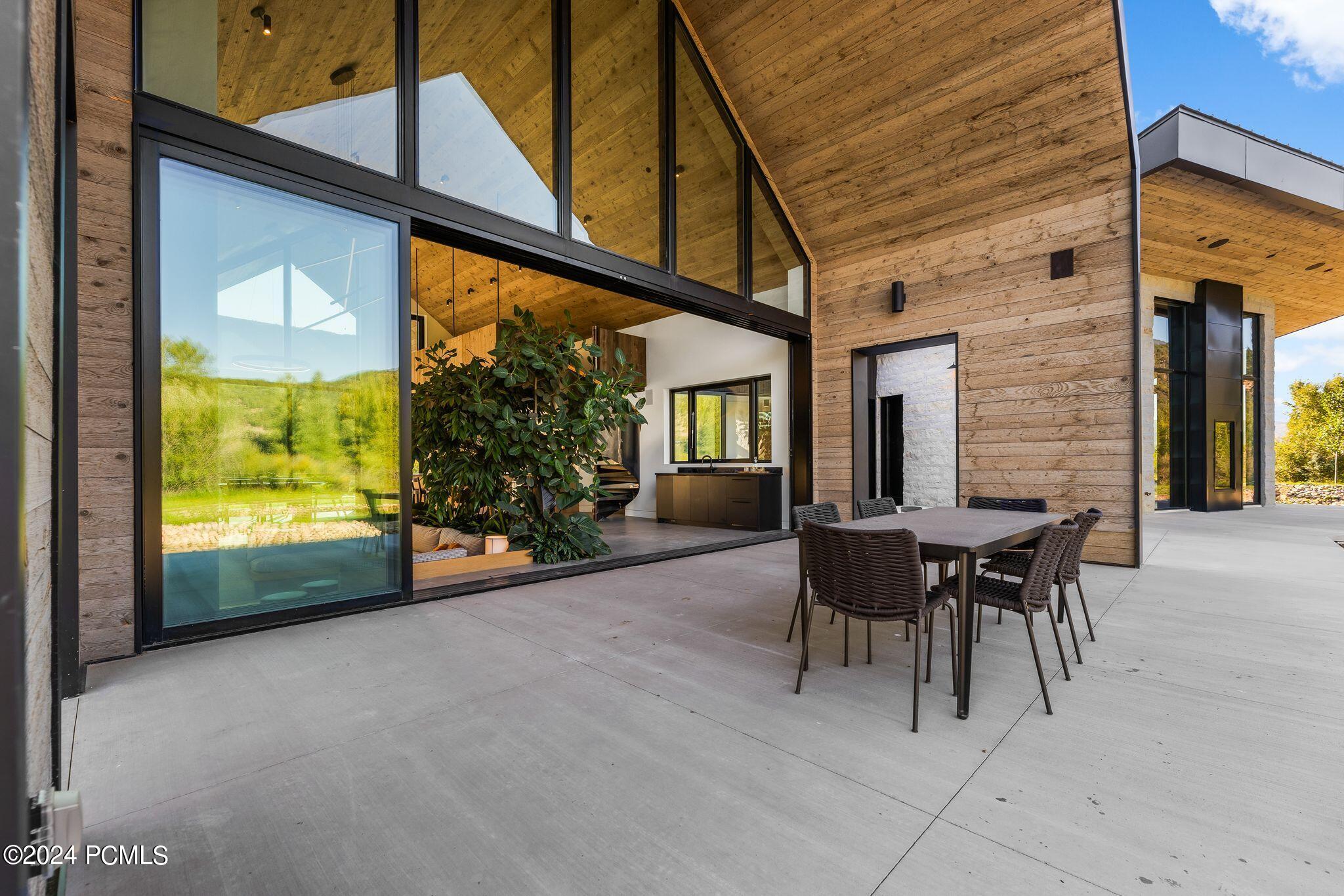Peoa, Utah, 84061, United States, 5 Bedrooms Bedrooms, ,3 BathroomsBathrooms,Residential,For Sale,1895810