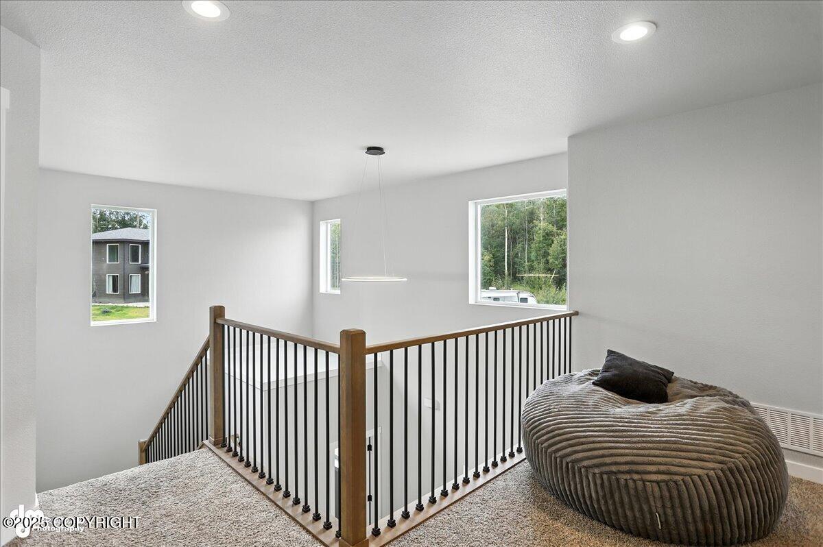 Palmer, Alaska, 99645, United States, 3 Bedrooms Bedrooms, ,3 BathroomsBathrooms,Residential,For Sale,1974146