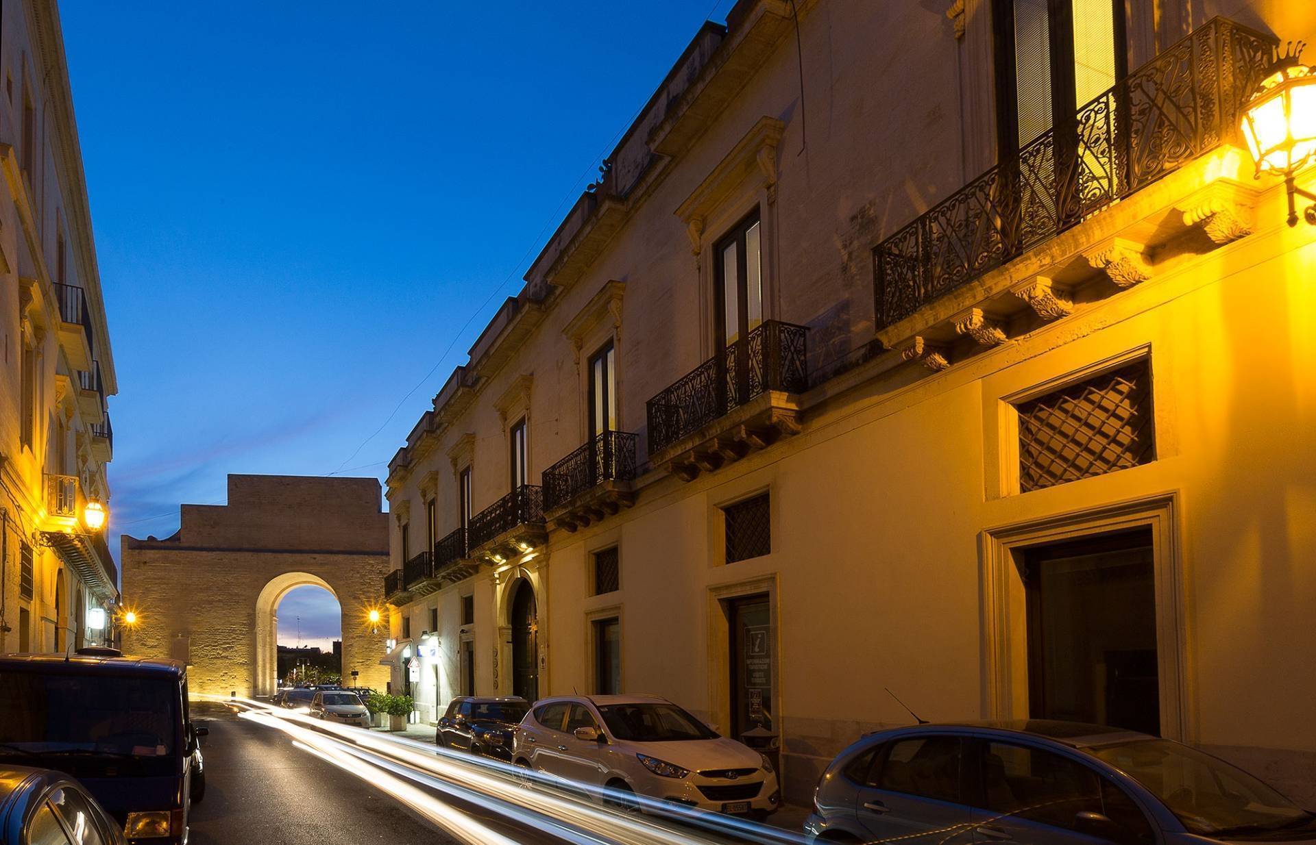 Lecce, Lecce, 73100, IT, 8 Bedrooms Bedrooms, ,3 BathroomsBathrooms,Residential,For Sale,1991344