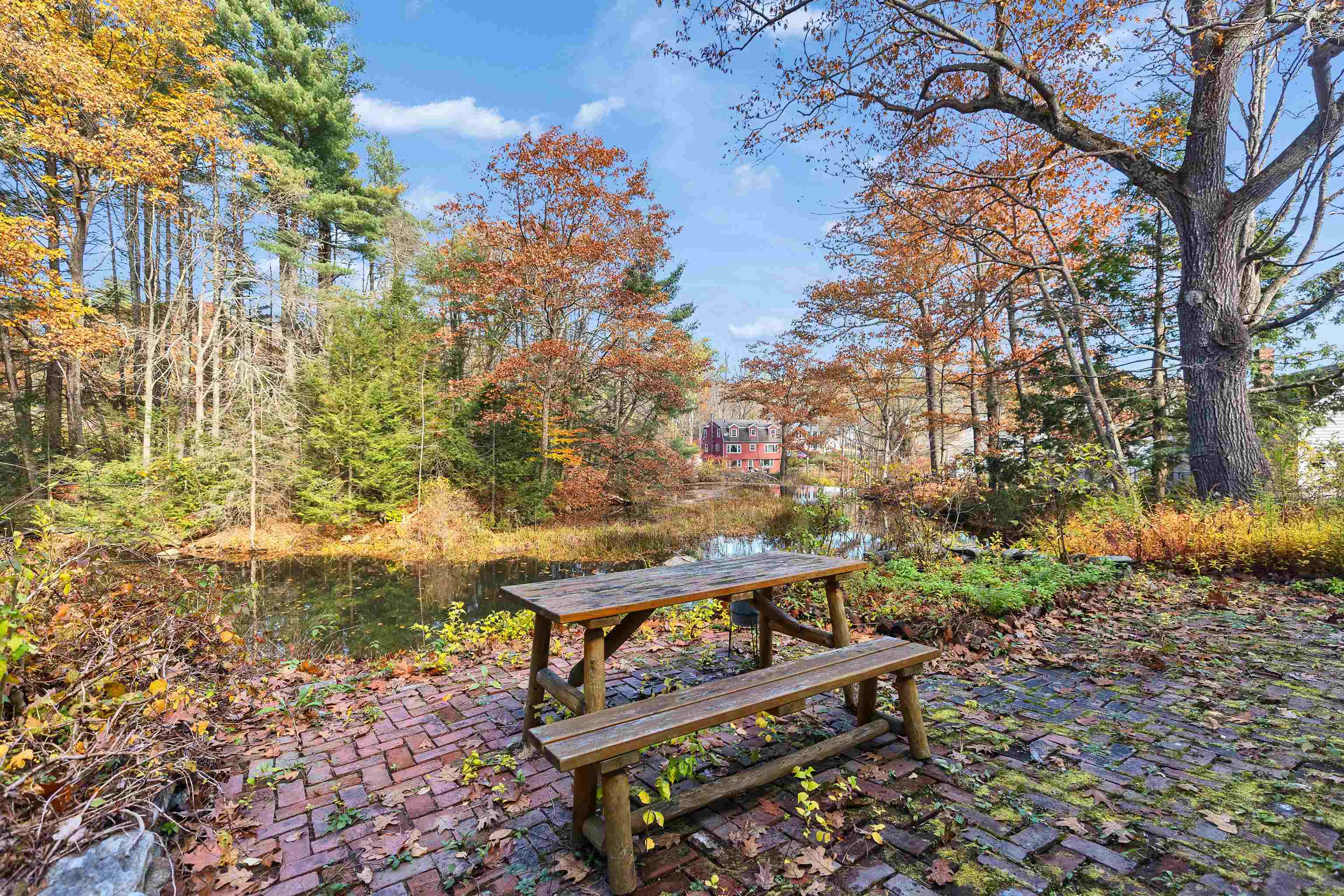 Wilton, New Hampshire, 03086, United States, 3 Bedrooms Bedrooms, ,3 BathroomsBathrooms,Residential,For Sale,1985735