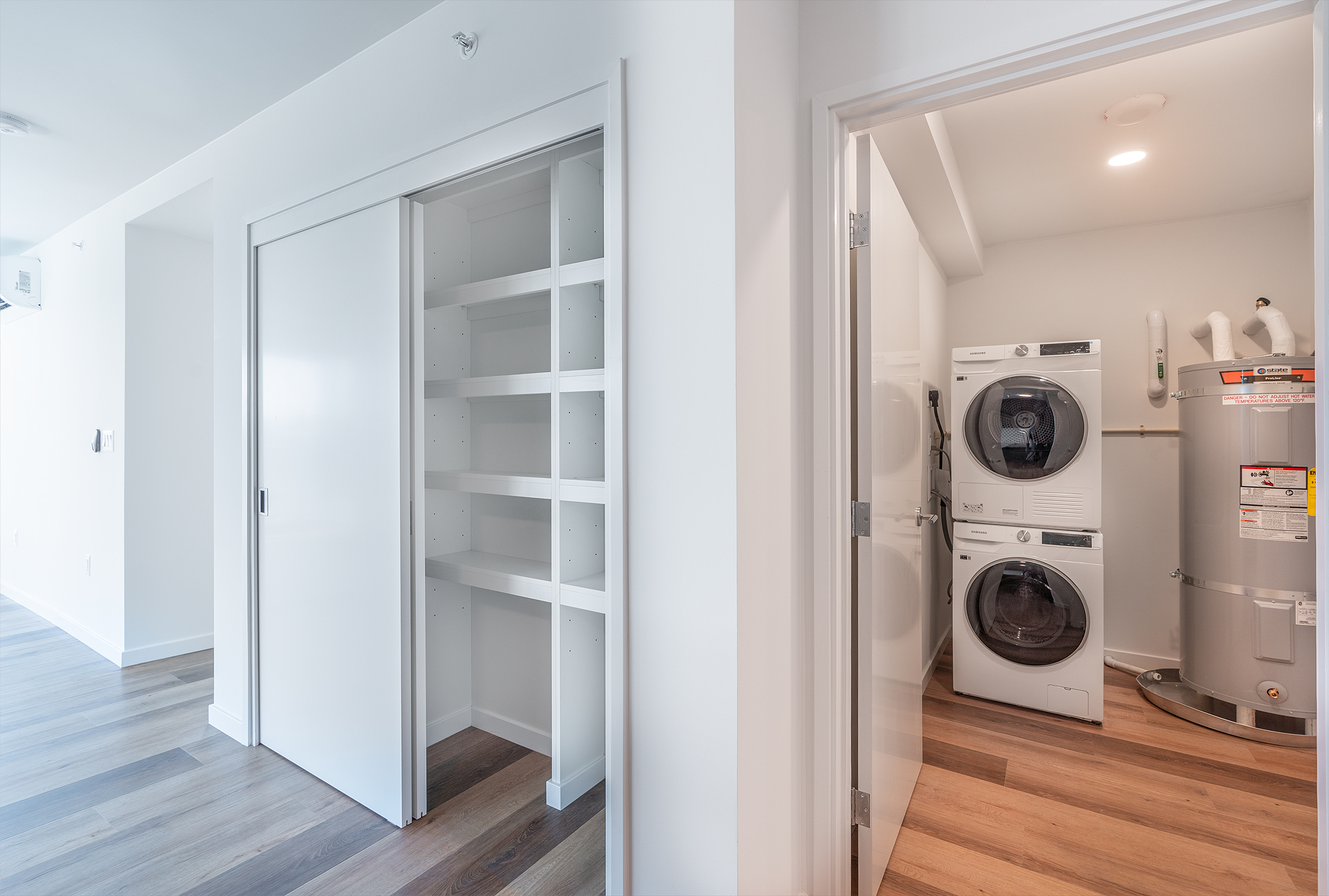 Honolulu, Hawaii, 96814, United States, 2 Bedrooms Bedrooms, ,2 BathroomsBathrooms,Residential,For Sale,2005492