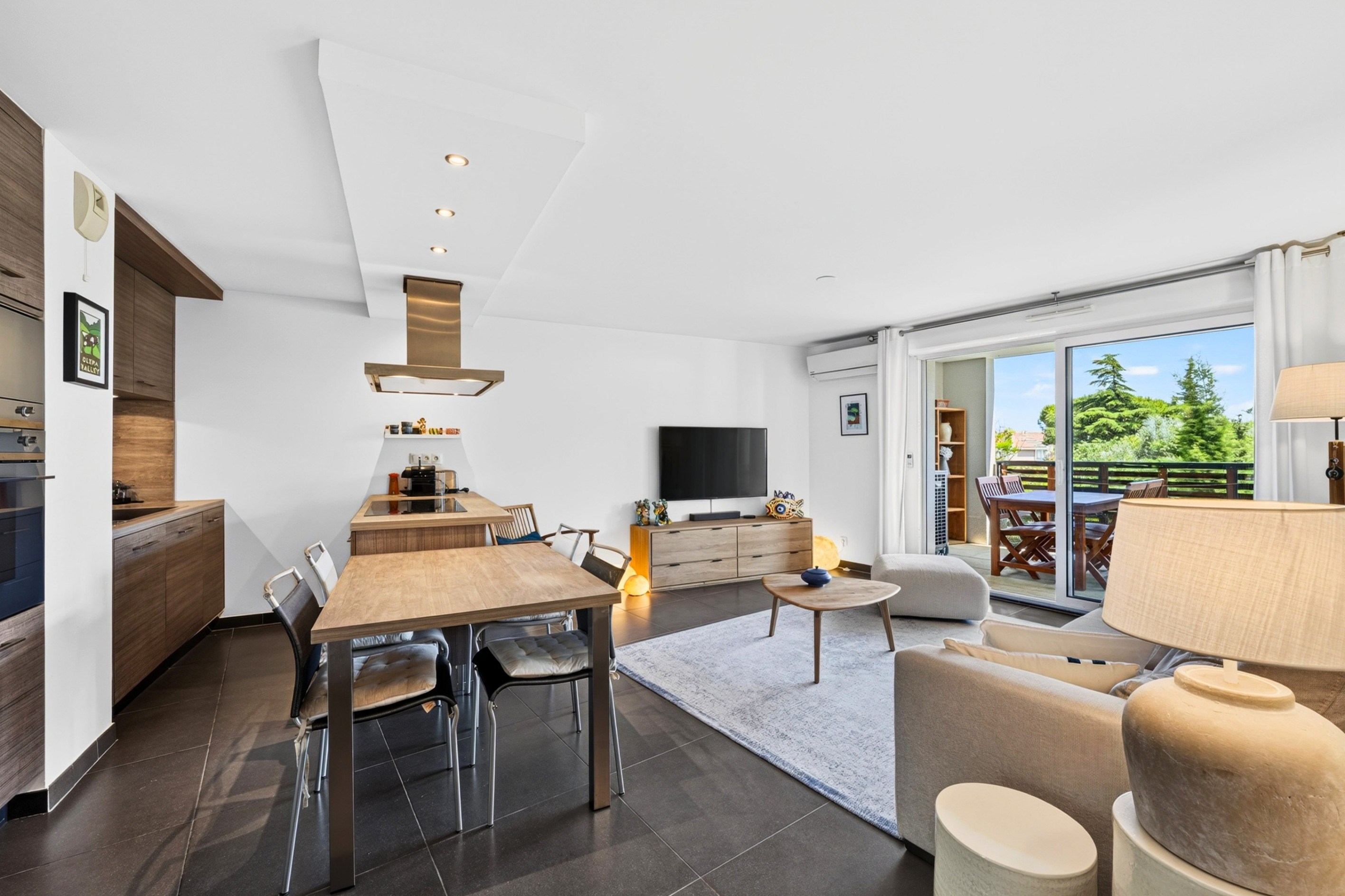  Sanary-sur-Mer – Village Centre Apartment with Terrace and Private Parking - 物件實景