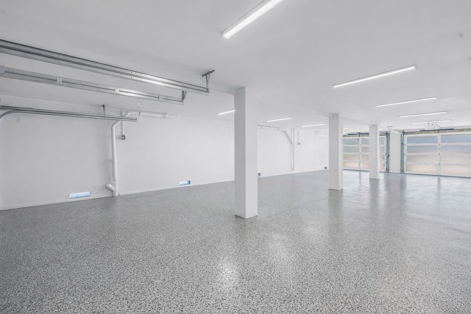 St Petersburg, Florida, 33703, United States, 5 Bedrooms Bedrooms, ,5 BathroomsBathrooms,Residential,For Sale,2013294