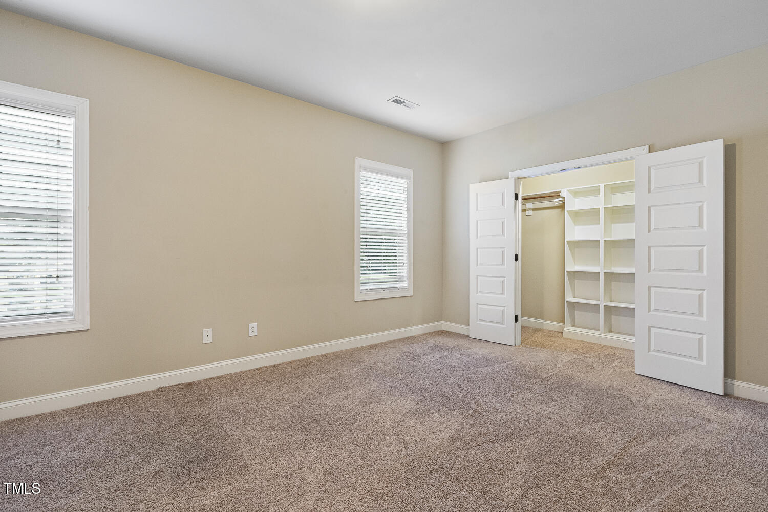 Fuquay Varina, North Carolina, 27526, United States, 4 Bedrooms Bedrooms, ,4 BathroomsBathrooms,Residential,For Sale,1889692