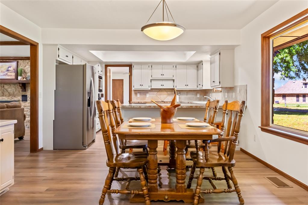 Oklahoma City, Oklahoma, 73179, United States, 4 Bedrooms Bedrooms, ,3 BathroomsBathrooms,Residential,For Sale,2048945
