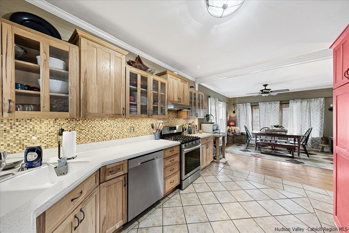 Highland, New York, 12528, United States, 4 Bedrooms Bedrooms, ,2 BathroomsBathrooms,Residential,For Sale,1942160