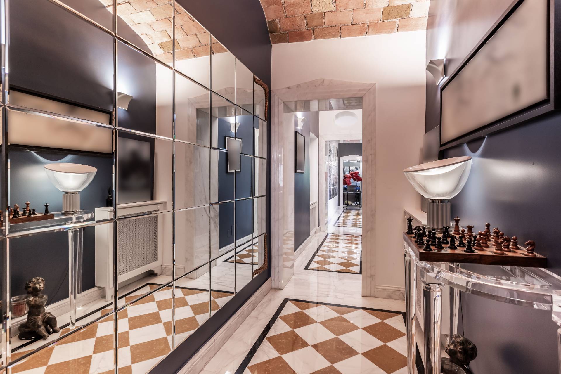 Roma, Roma, 00100, IT, 4 Bedrooms Bedrooms, ,4 BathroomsBathrooms,Residential,For Sale,1993511